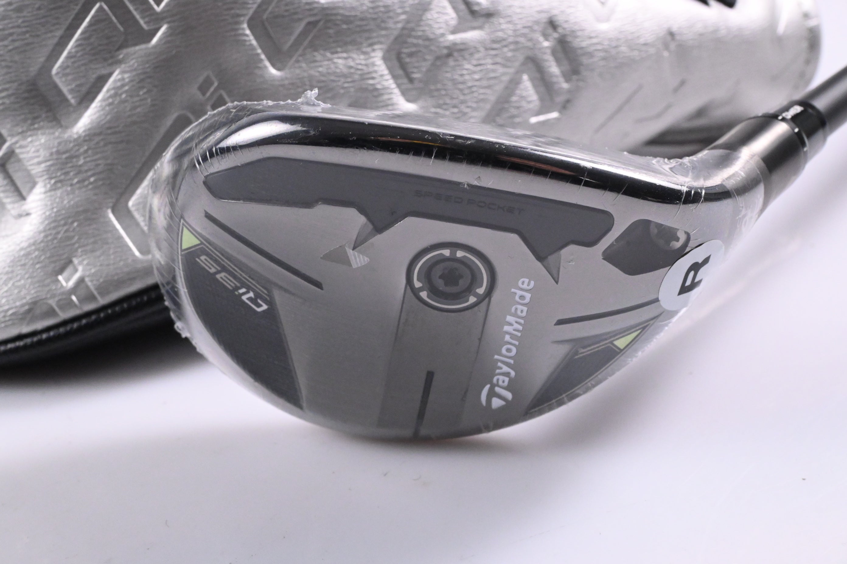 Taylormade Qi35 #4 Hybrid / 22 Degree / Regular Flex Fujikura Ventus Blue 6