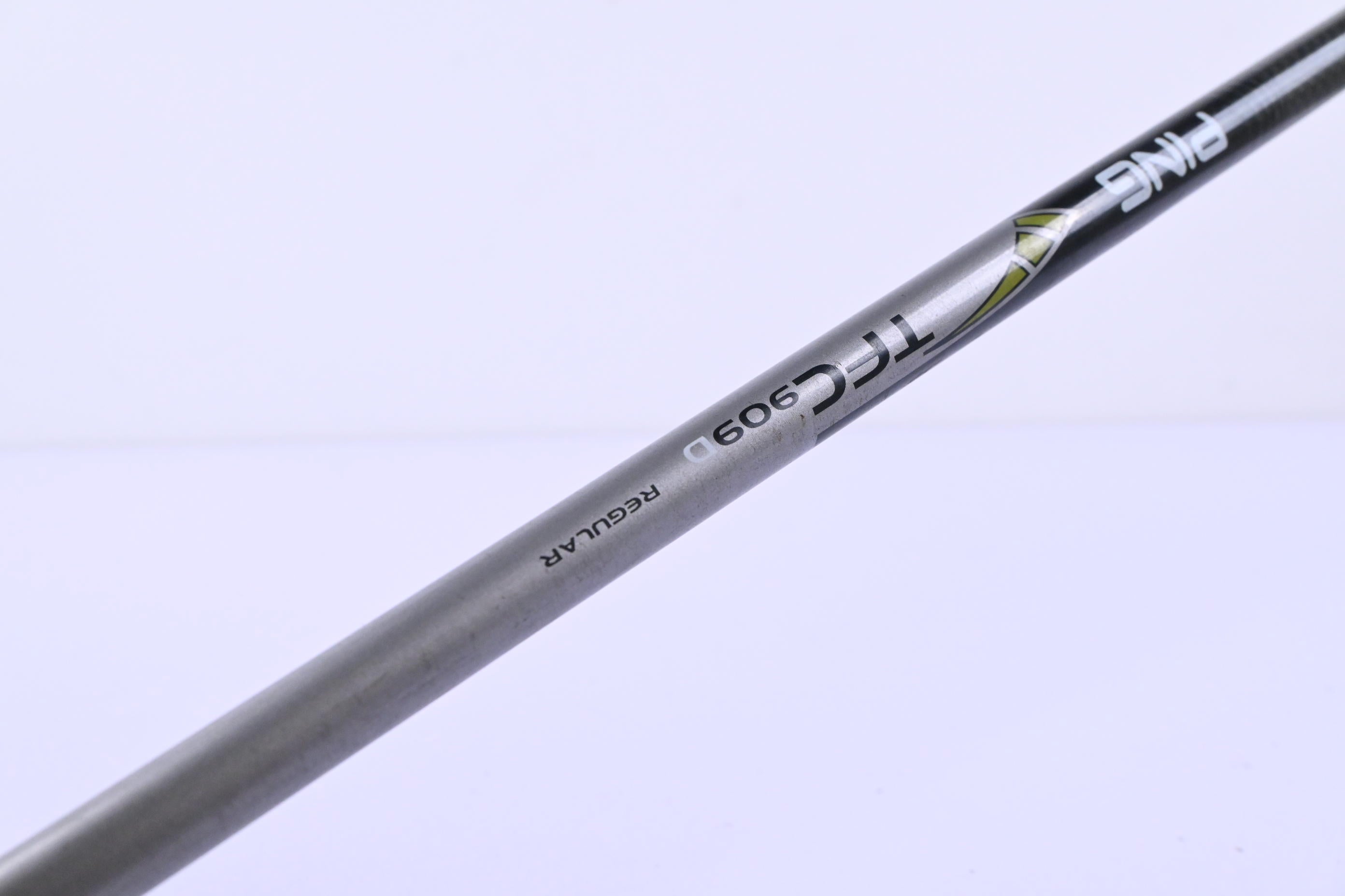 Ping Rapture Driver / 10.5 Degree / Regular Flex Ping TFC 909 D Shaft