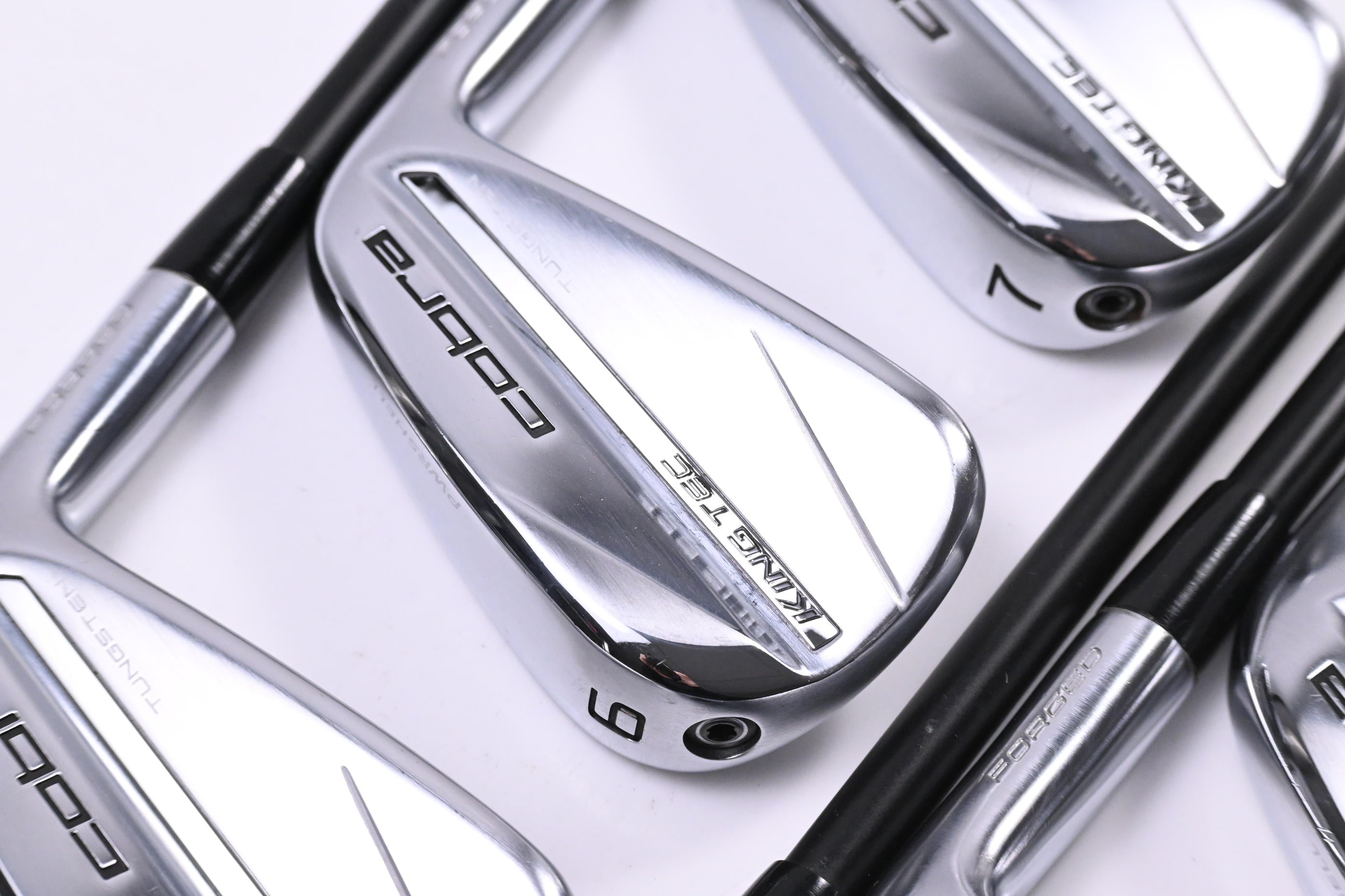 Cobra 2025 King Tec Irons / 5-PW+GW / Regular Flex KBS PGI 75 Shafts