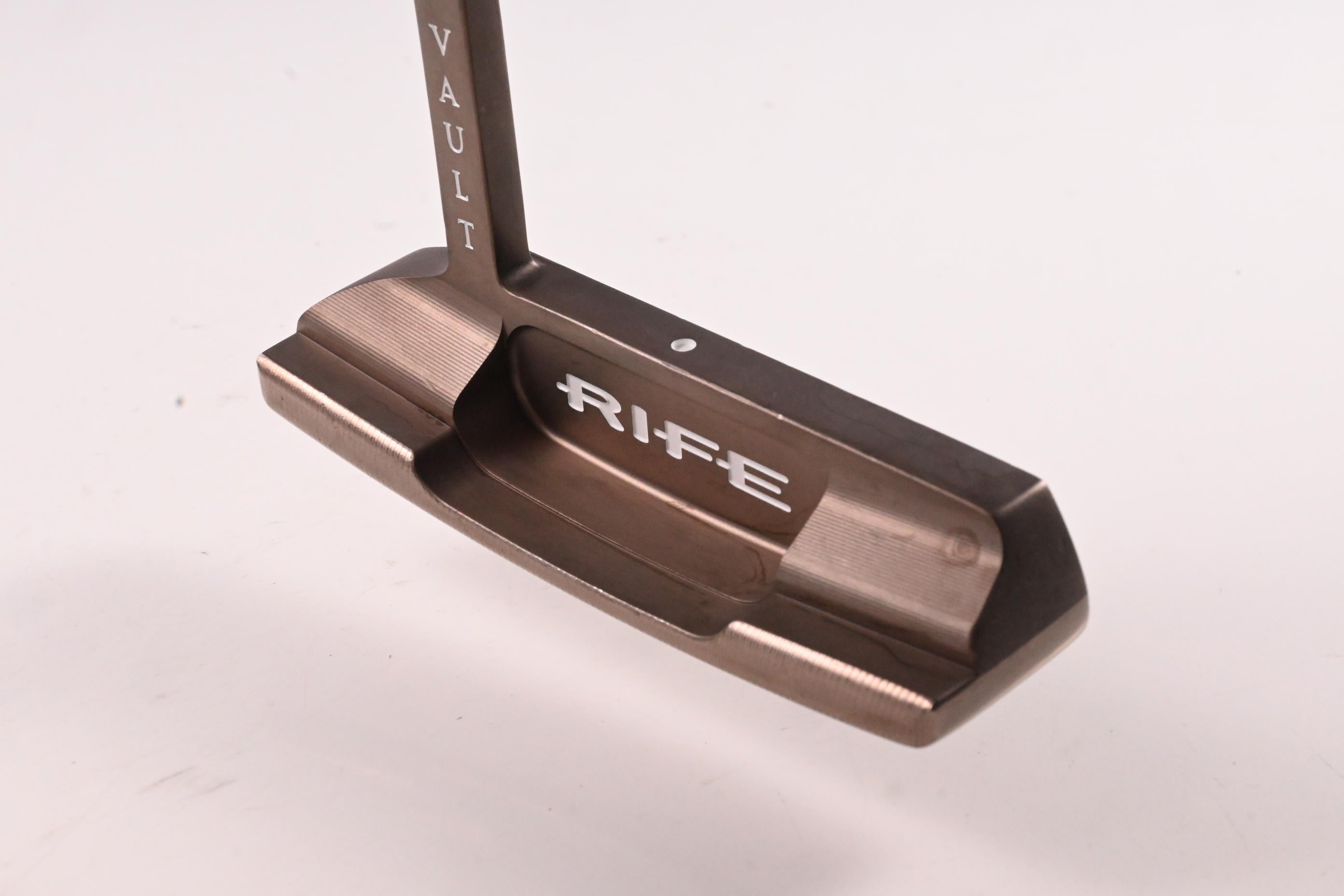 Rife Vault Iconic Putter / 34 Inch