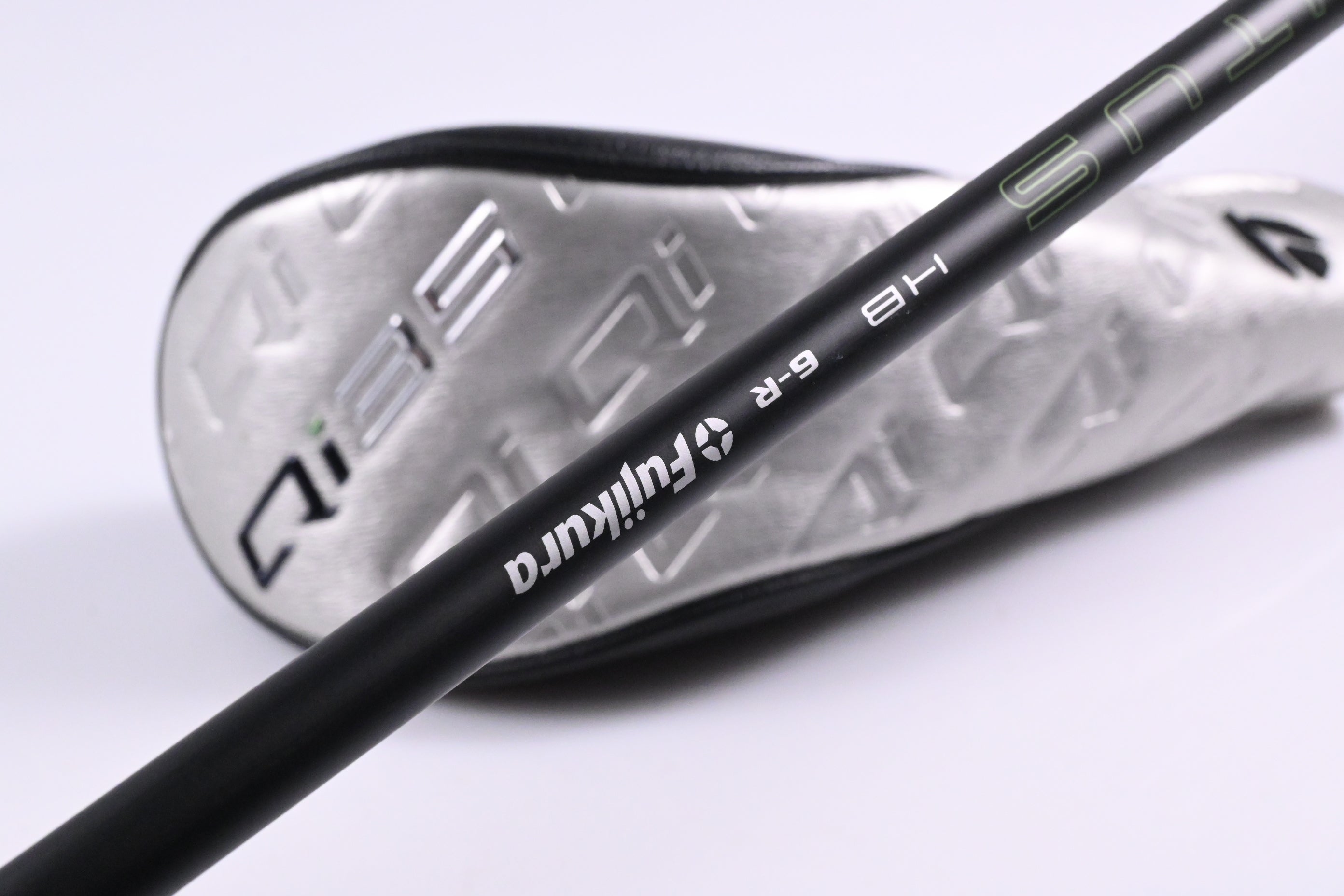 Taylormade Qi35 #4 Hybrid / 22 Degree / Regular Flex Fujikura Ventus Blue 6