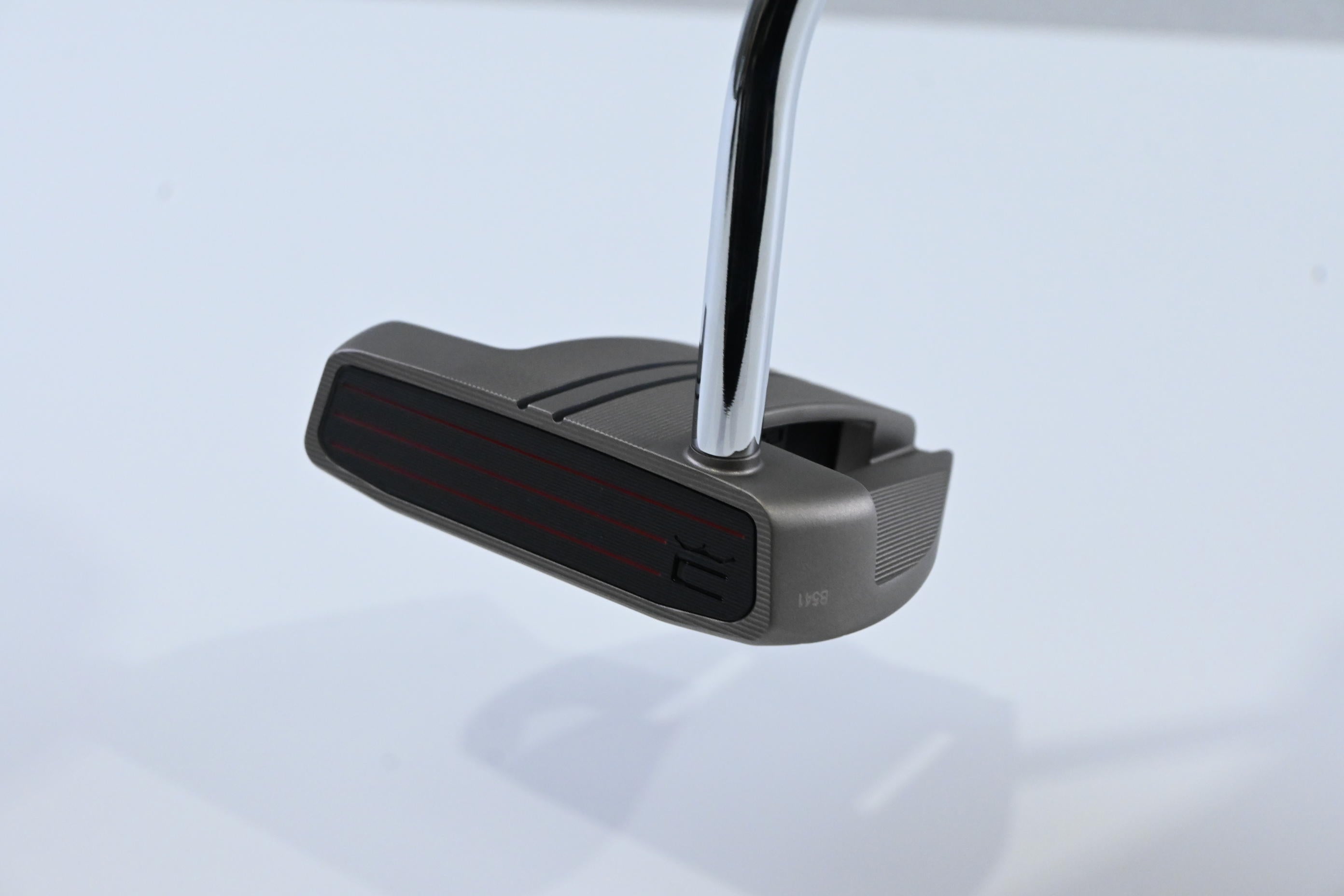 Cobra MIM Stingray Putter / 34 Inch