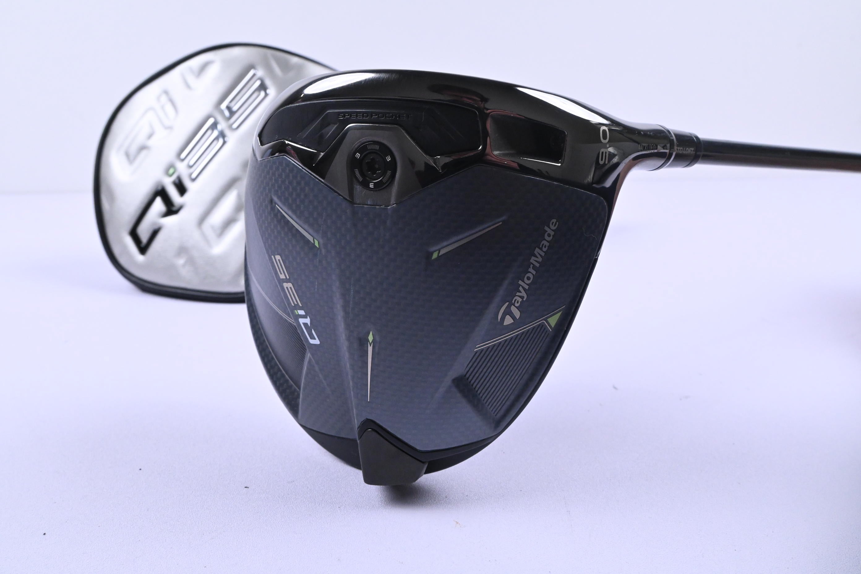 Taylormade Qi35 Driver / 9 Degree / Regular Flex Ventus Red 5 Shaft