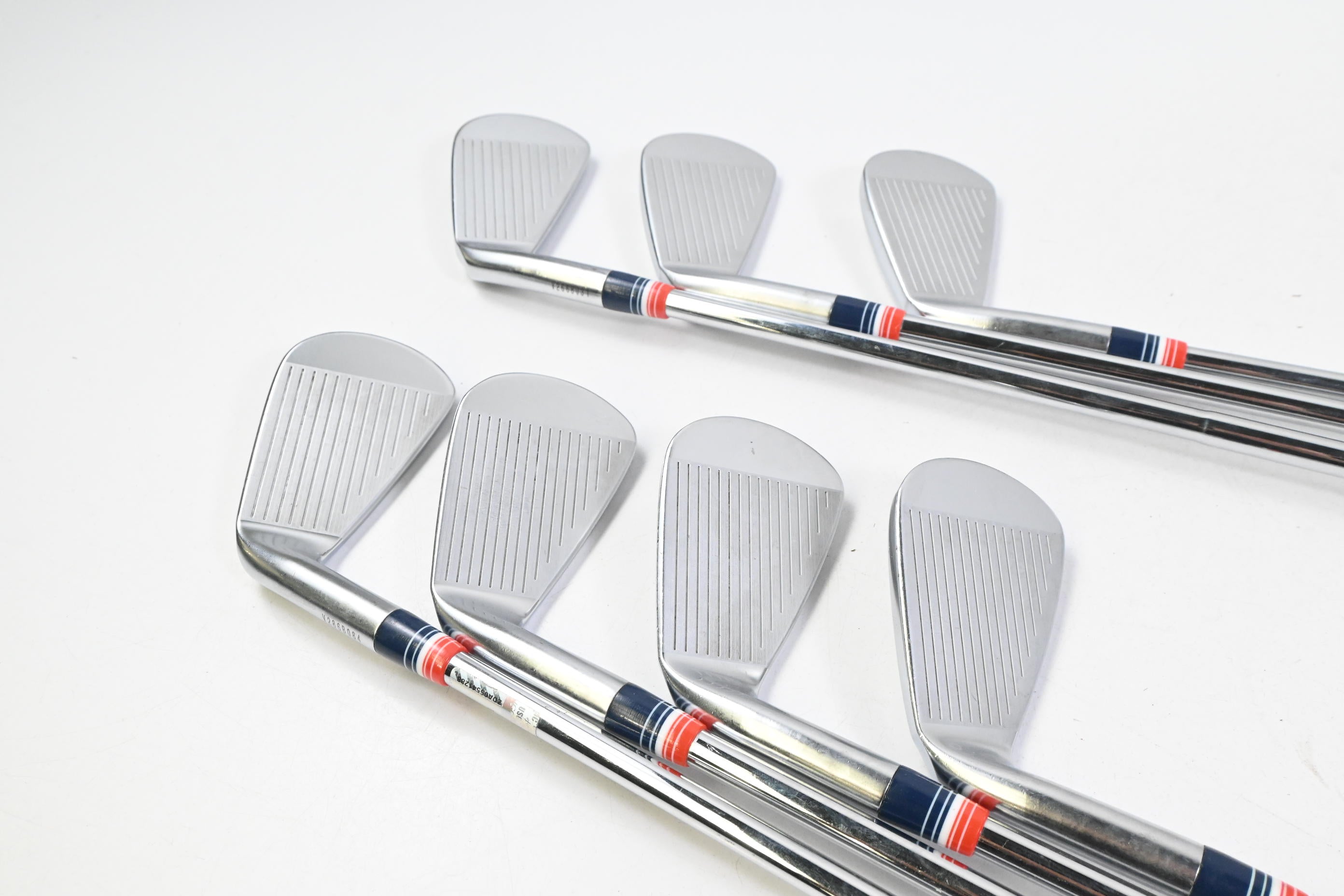 Srixon ZXi7 Irons / 4-PW / Stiff Flex Dynamic Gold Mid S300 115 Shafts
