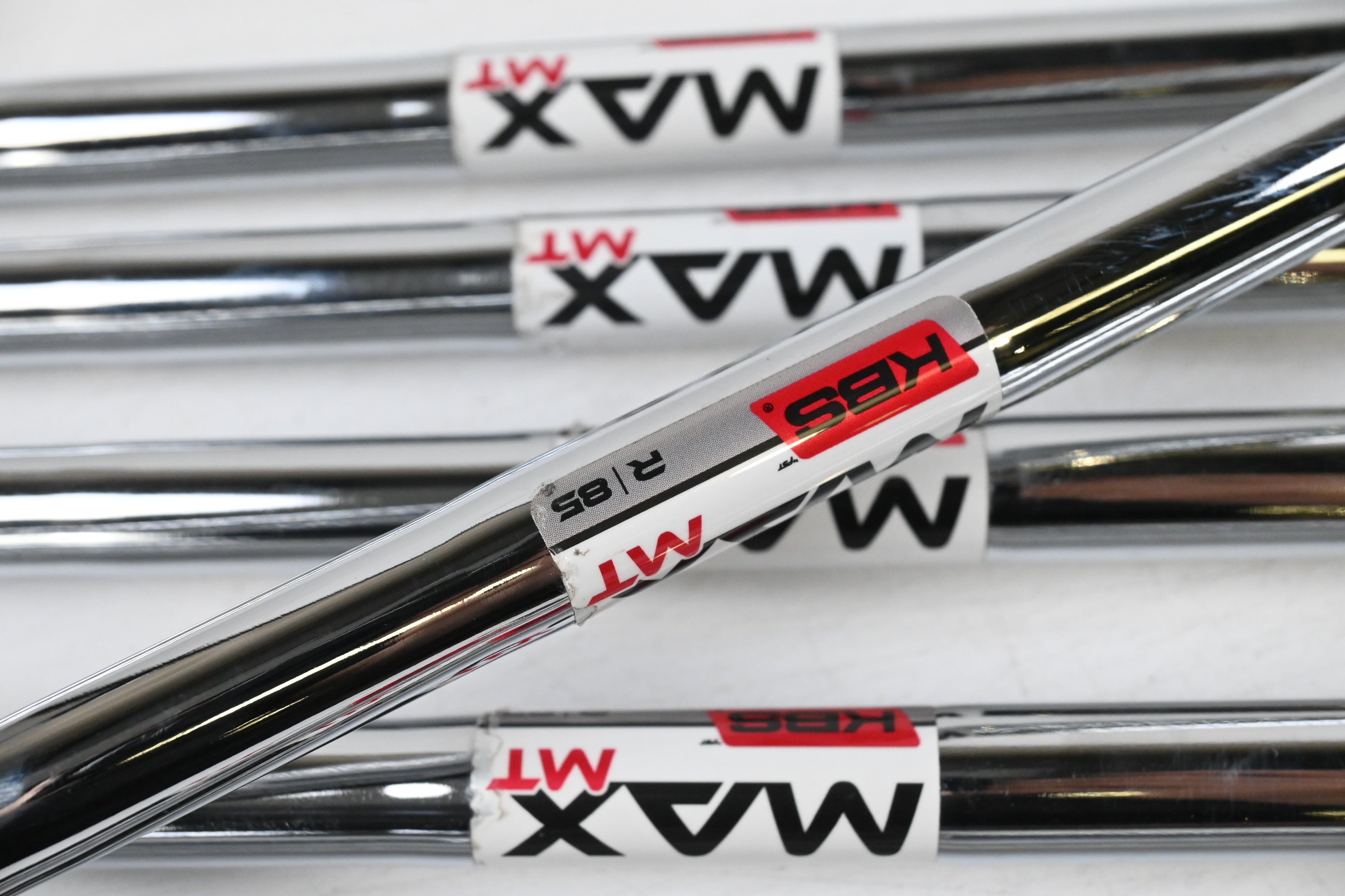 Taylormade SIM2 Max Irons / 4-PW / Regular Flex KBS MAX MT 85 Shafts