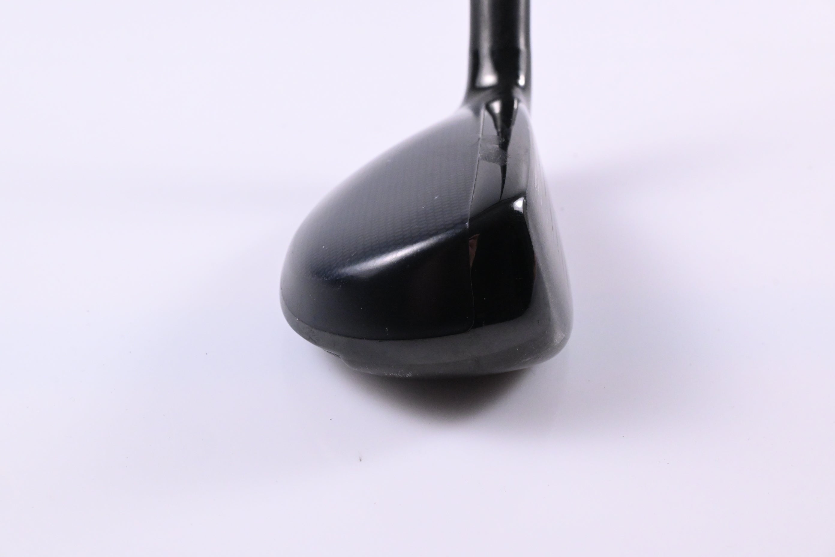 Taylormade SIM2 #2 Hybrid / 17 Degree / X-Flex MMT HY 80 Shaft