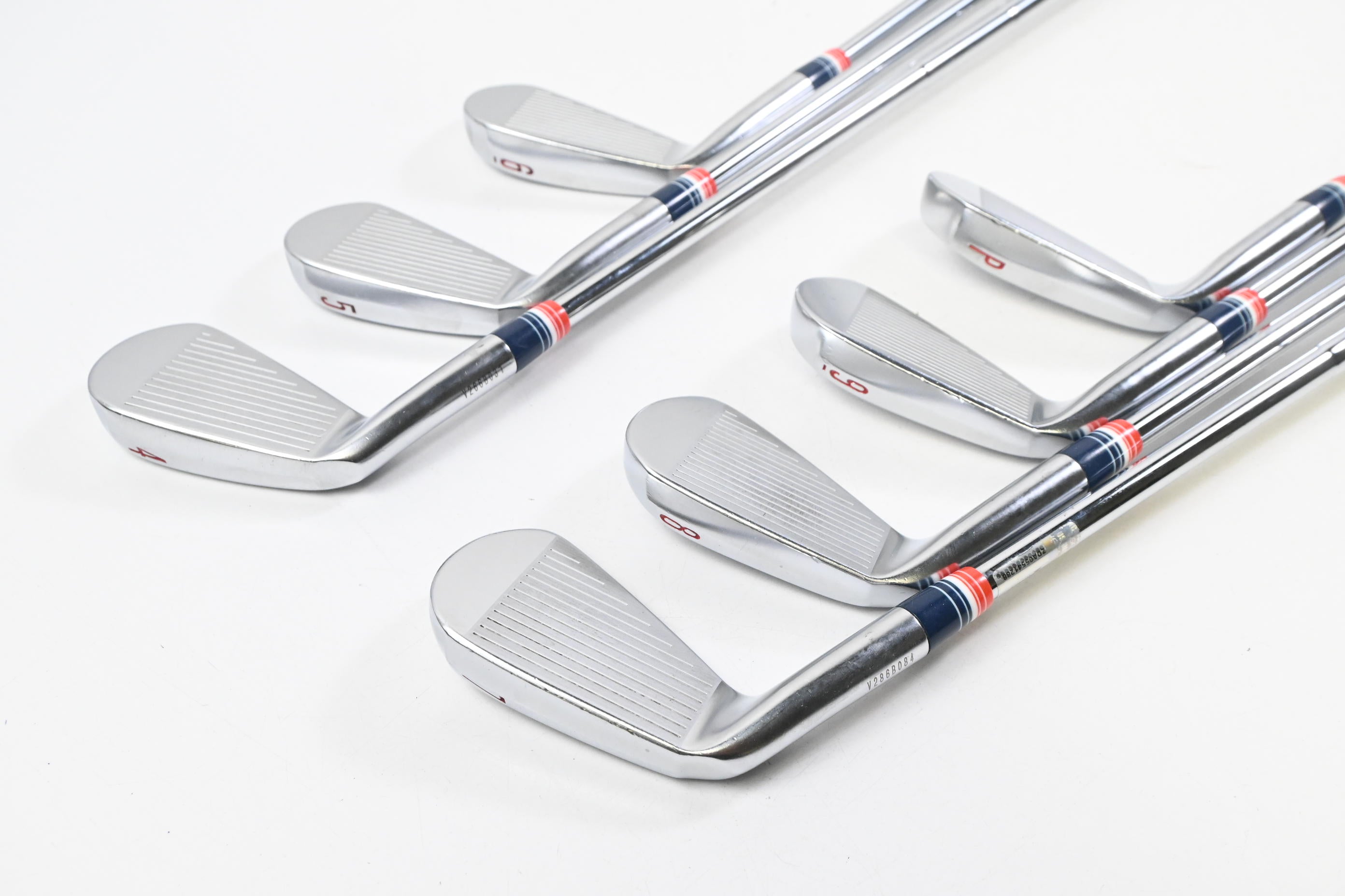Srixon ZXi7 Irons / 4-PW / Stiff Flex Dynamic Gold Mid S300 115 Shafts