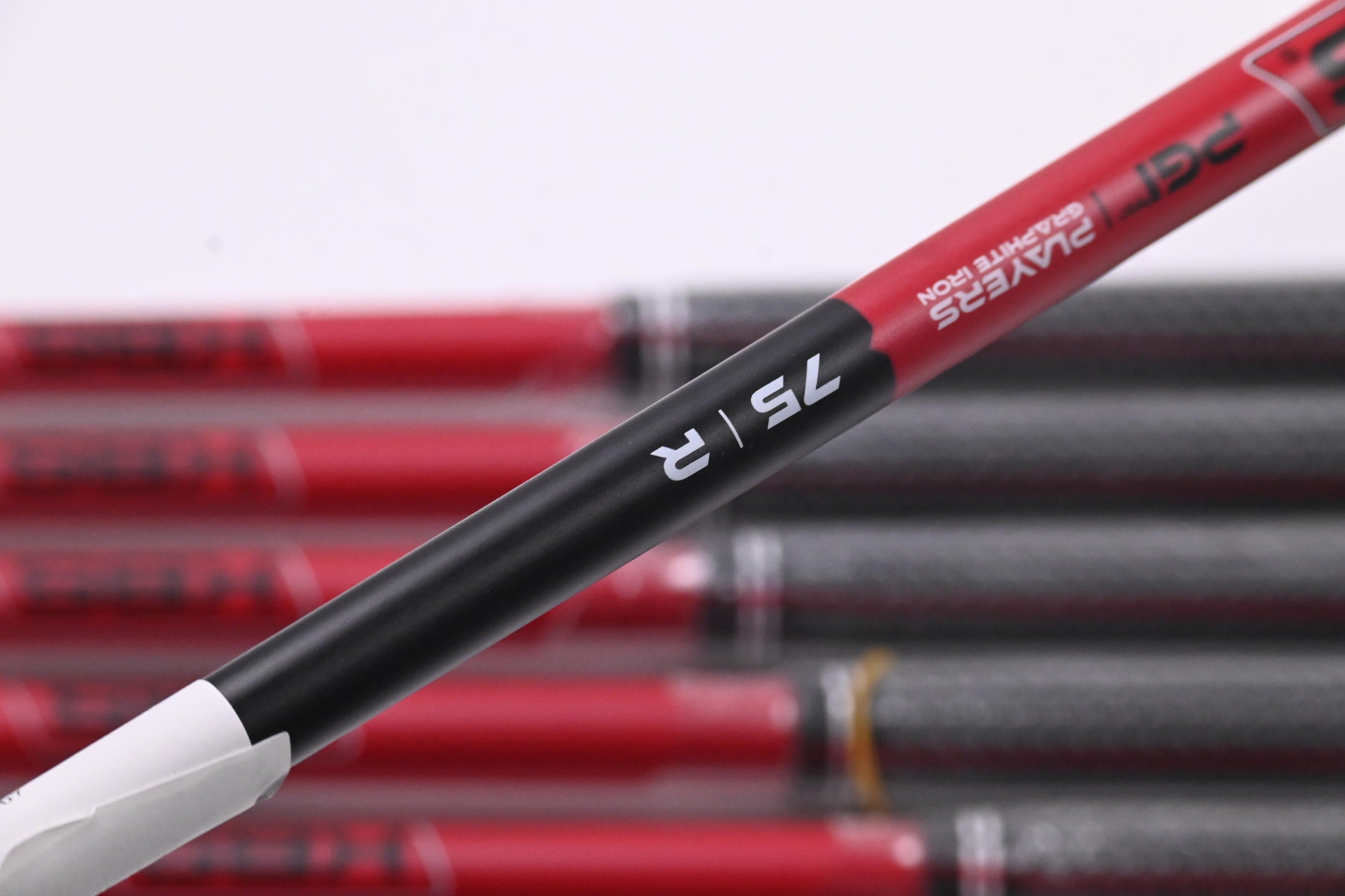 Cobra Aerojet Irons / 5-PW / Regular Flex KBS PGI 75 Shafts