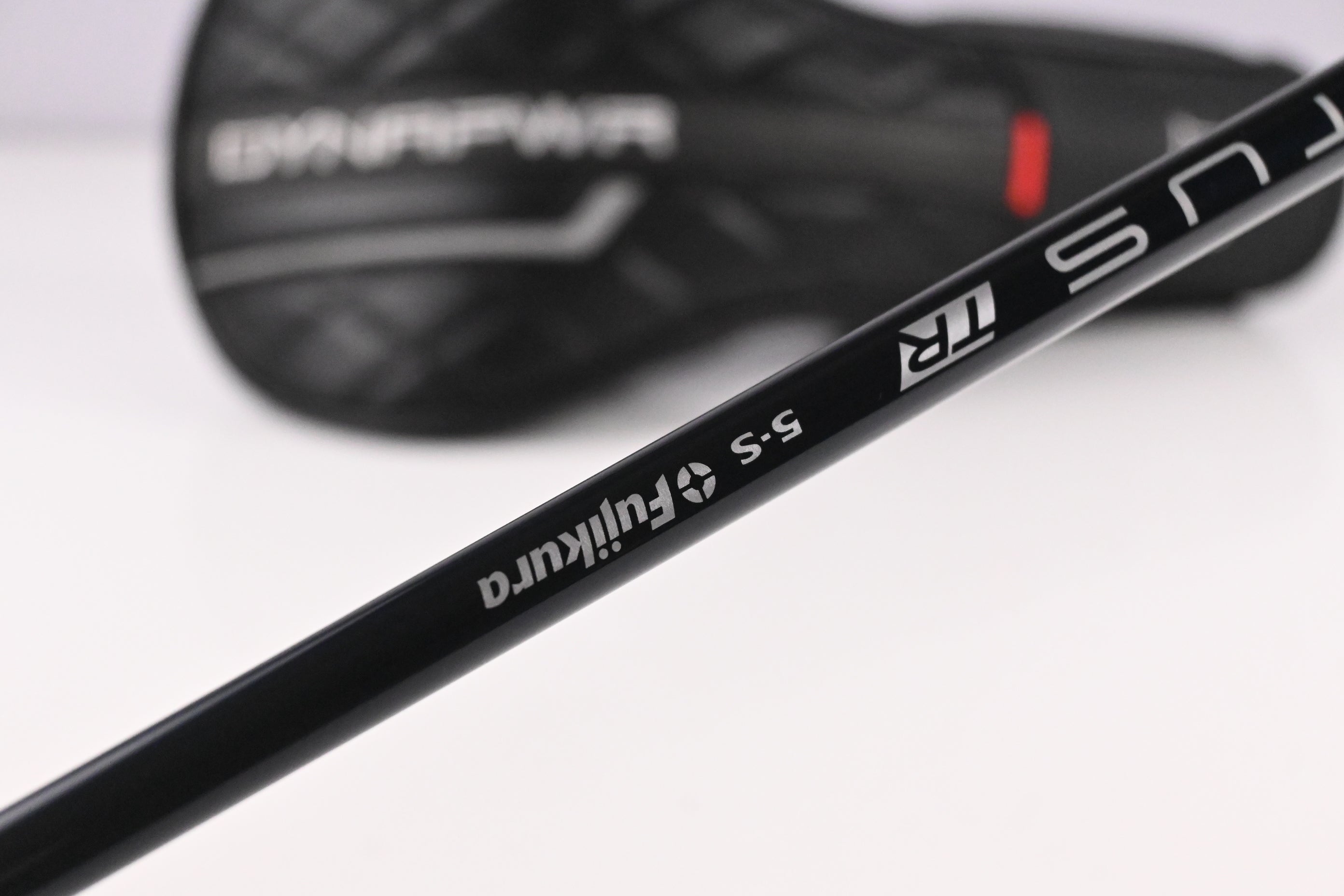 Wilson DYNAPWR Carbon 2025 Driver / 10.5 Degree / Stiff Flex Ventus TR Blue 5