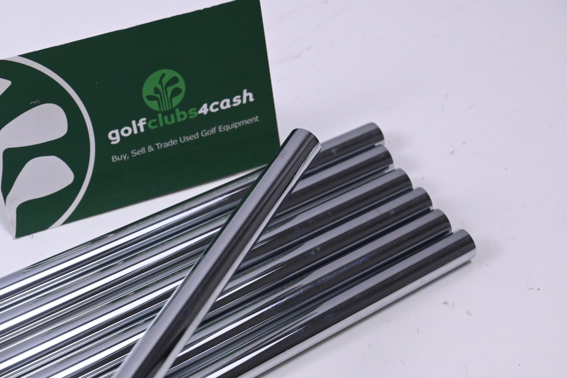 Project X Flighted 5.0 Iron Shafts / Regular Flex / Set of 7 / .370" Tips /Uncut