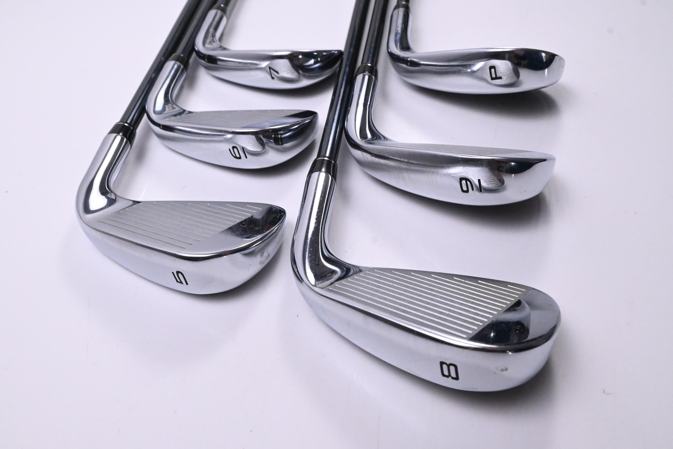 Left Hand Callaway Paradym Irons / 5-PW / Regular Flex UST Mamiya Recoil Dart 75