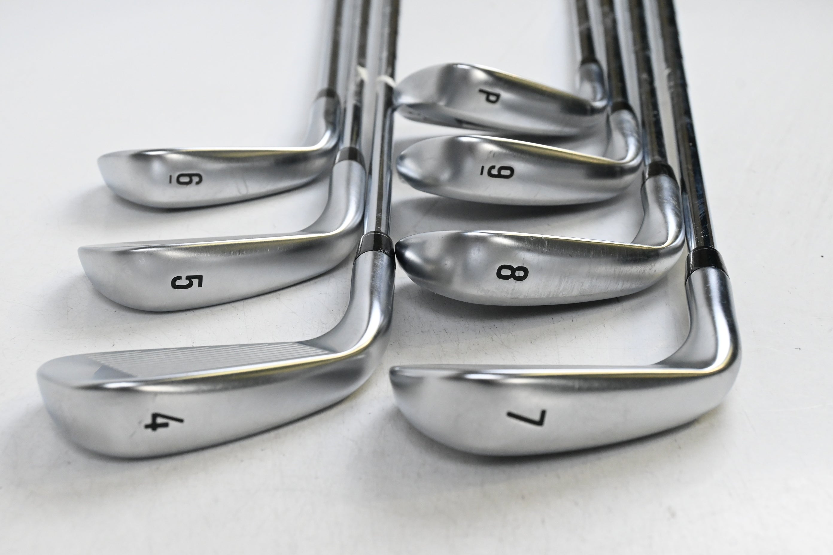 Callaway Apex Ai200 Irons / 4-PW / Regular Flex Dynamic Gold Mid 100 R300