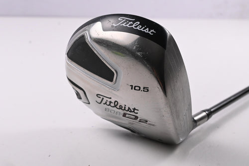Titleist 909 D2 Driver / 10.5 Degree / Stiff Flex Aldila Voodoo S-Core Shaft