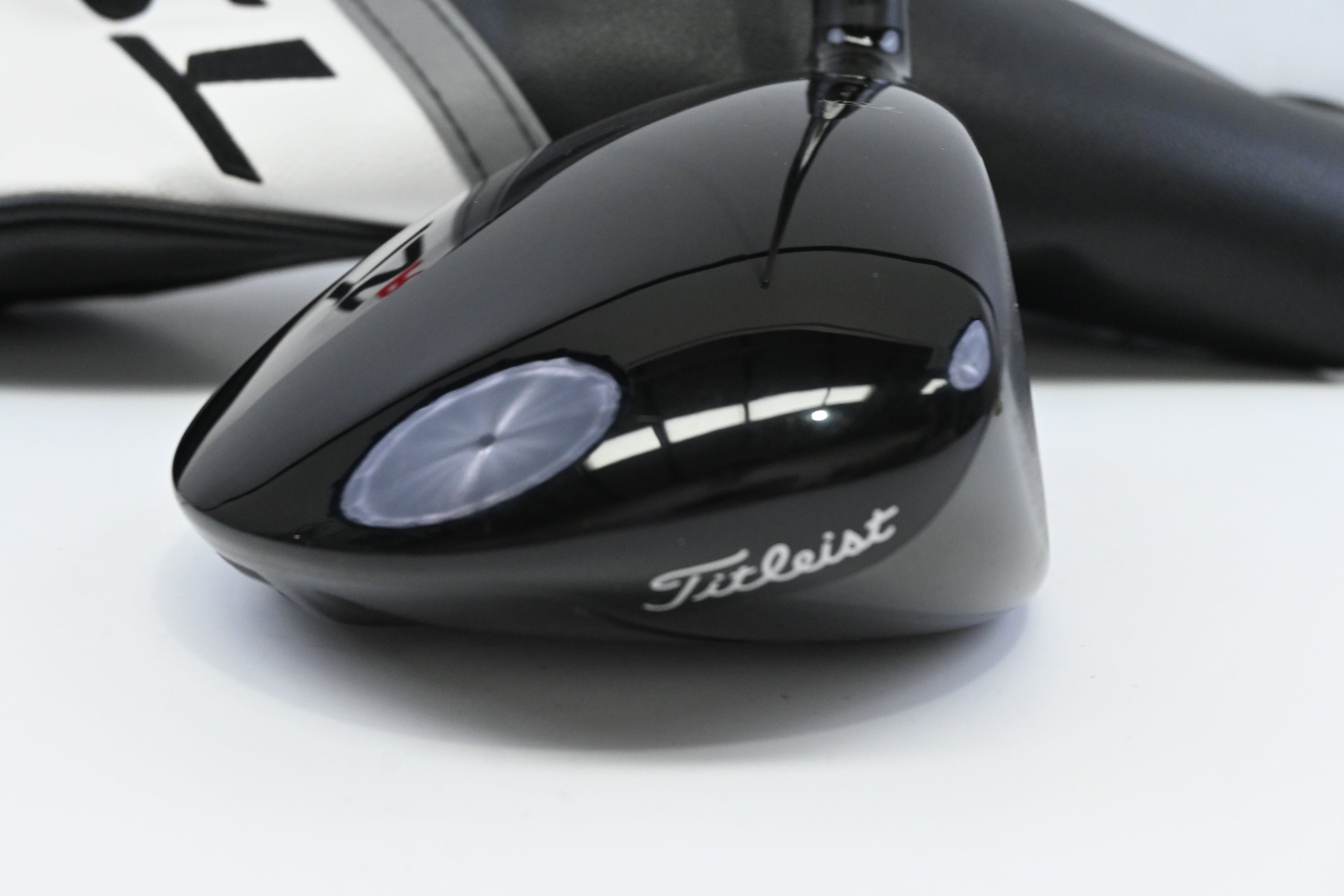 Titleist TSR3 Driver / 10 Degree / Stiff Flex HZRDUS Gen4 Red CB 50 Shaft