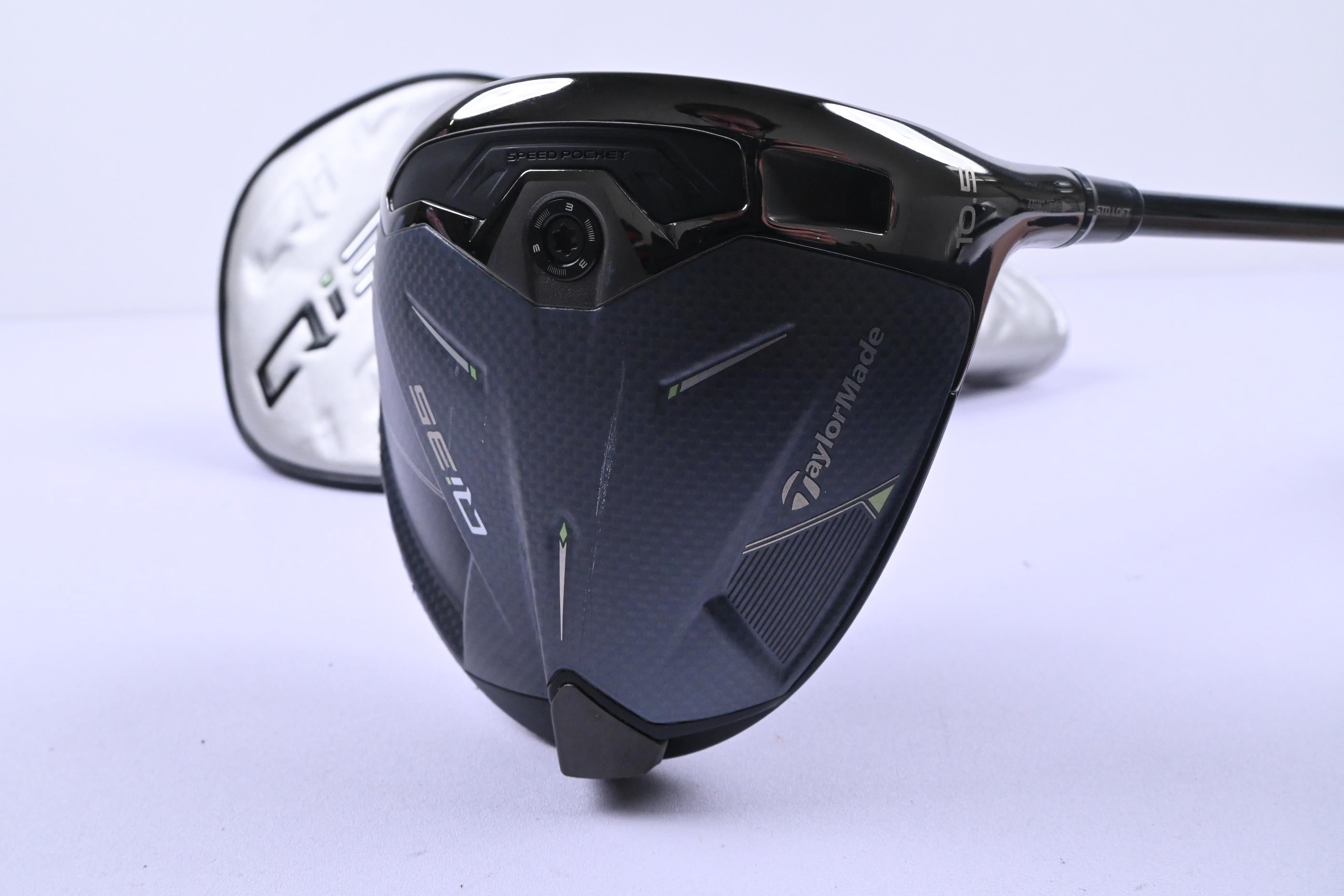 Taylormade Qi35 Driver / 10.5 Degree / Regular Flex Ventus TR Blue 5 Shaft