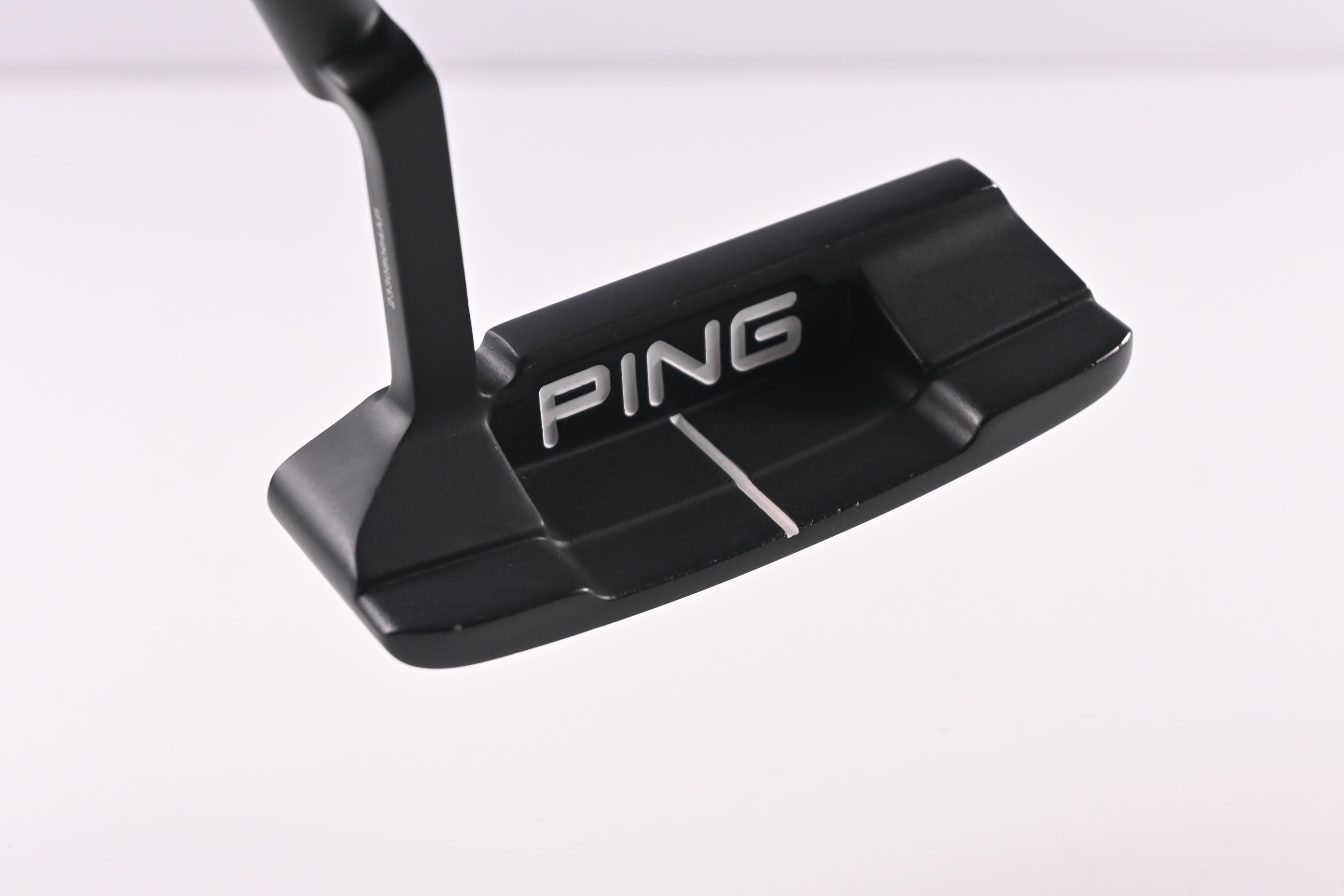 Ping 2023 Anser 2D Putter / Black Dot / 33 Inch