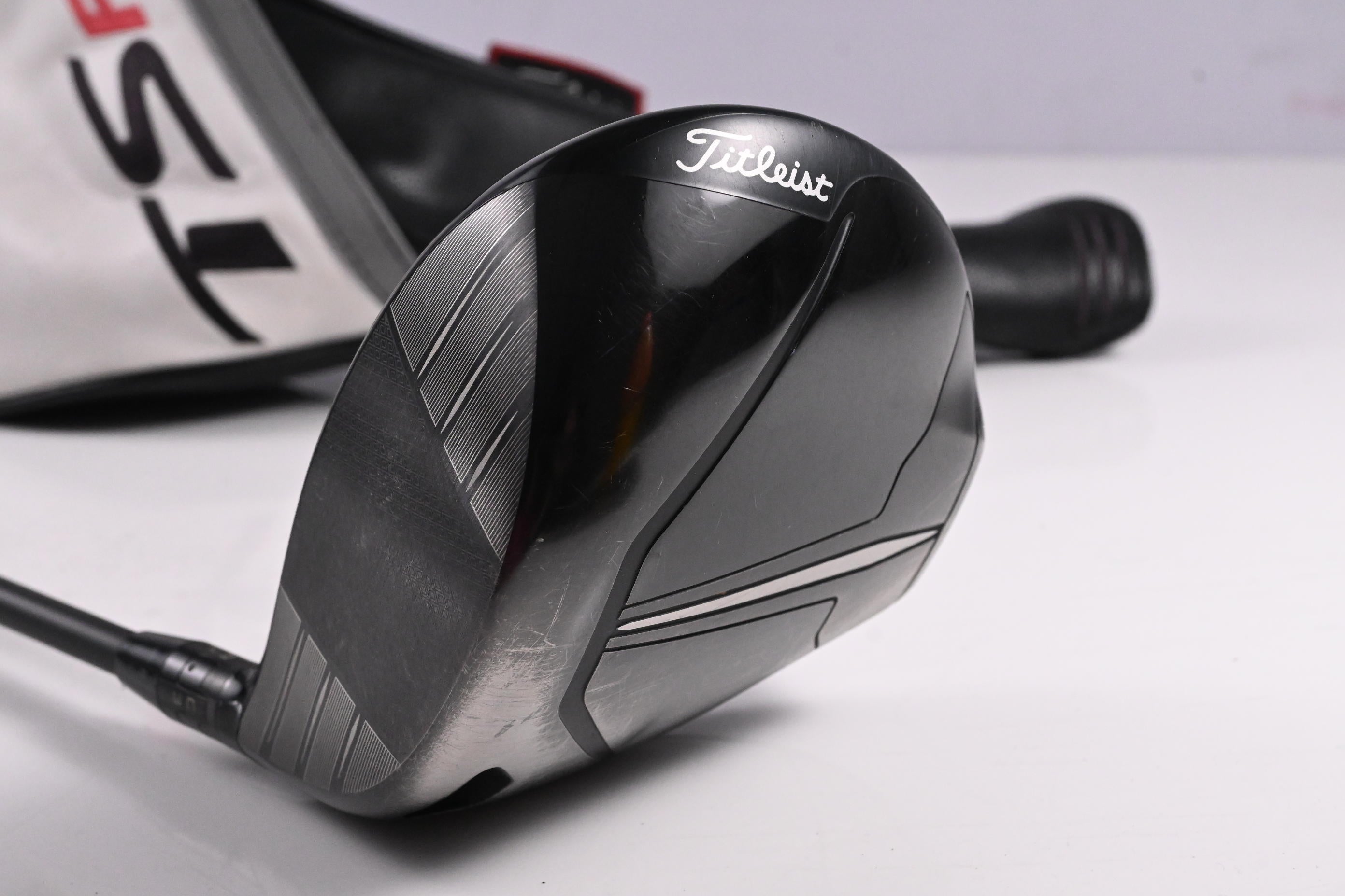 Left Hand Titleist TSR2 Driver / 10 Degree / Regular Flex Ventus Blue 5 Shaft