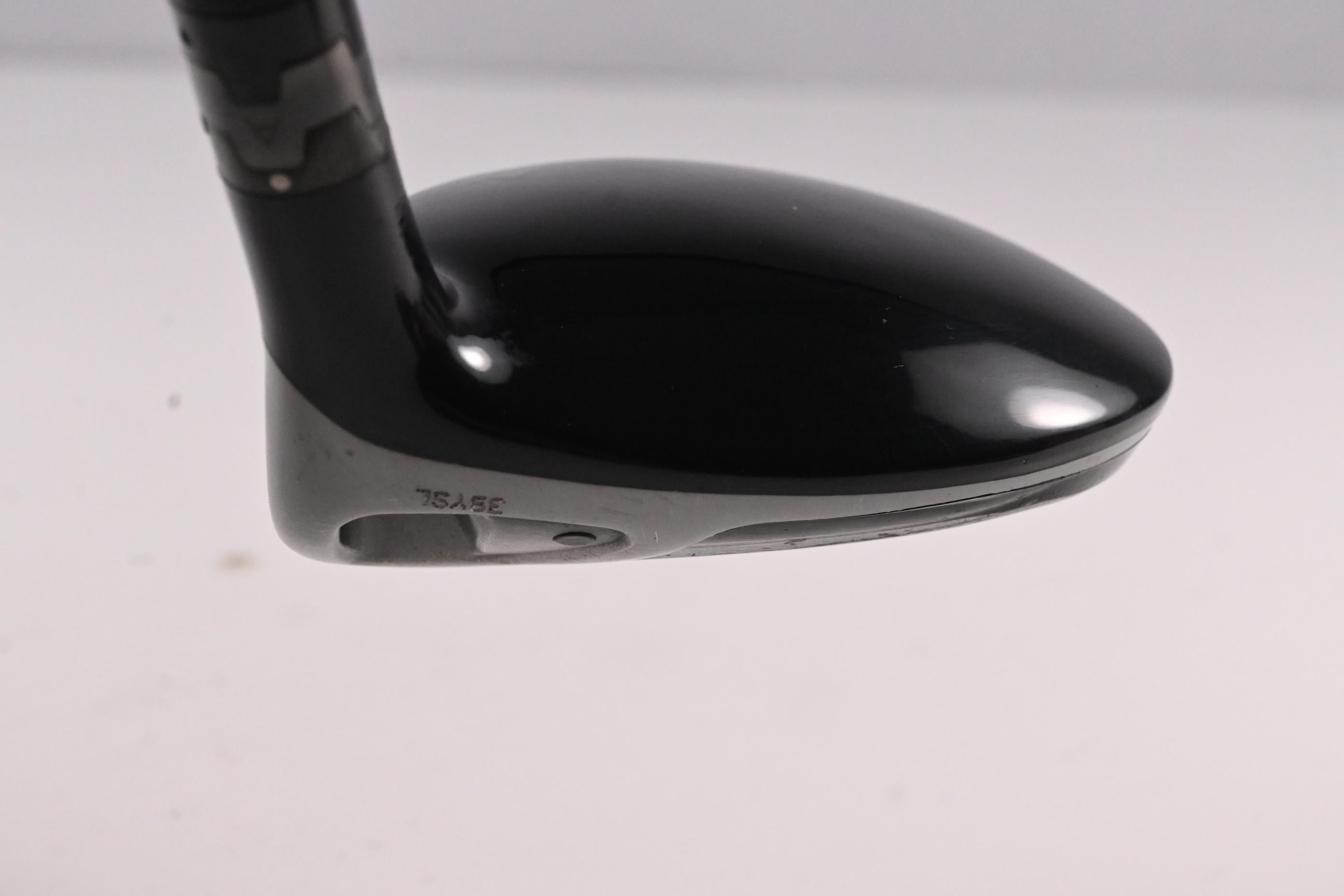 Titleist 910 FD #3 Wood / 15 Degree / Stiff Flex Diamana Kai'li Blue 75 Shaft
