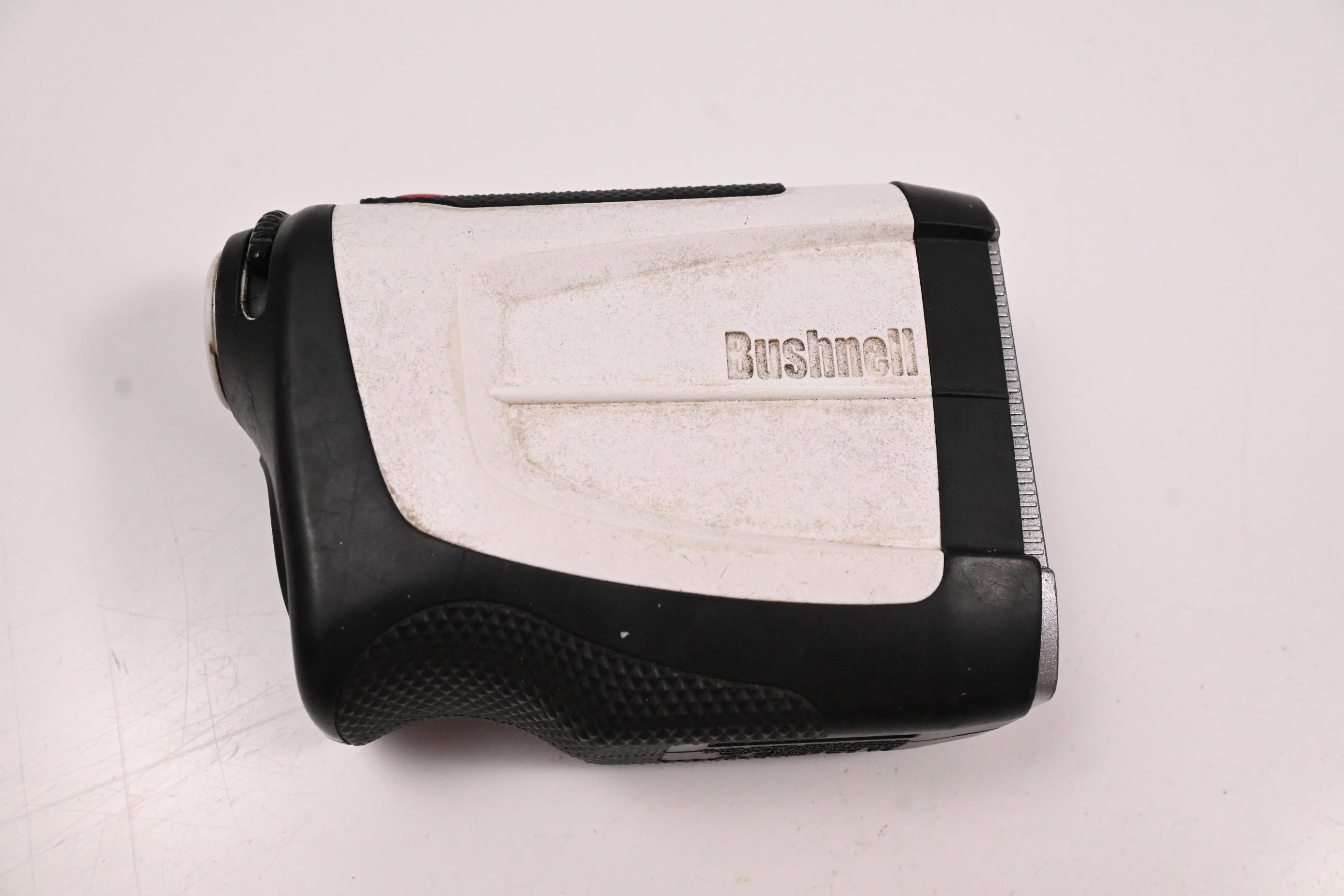 Bushnell Tour V4 / Rangefinder