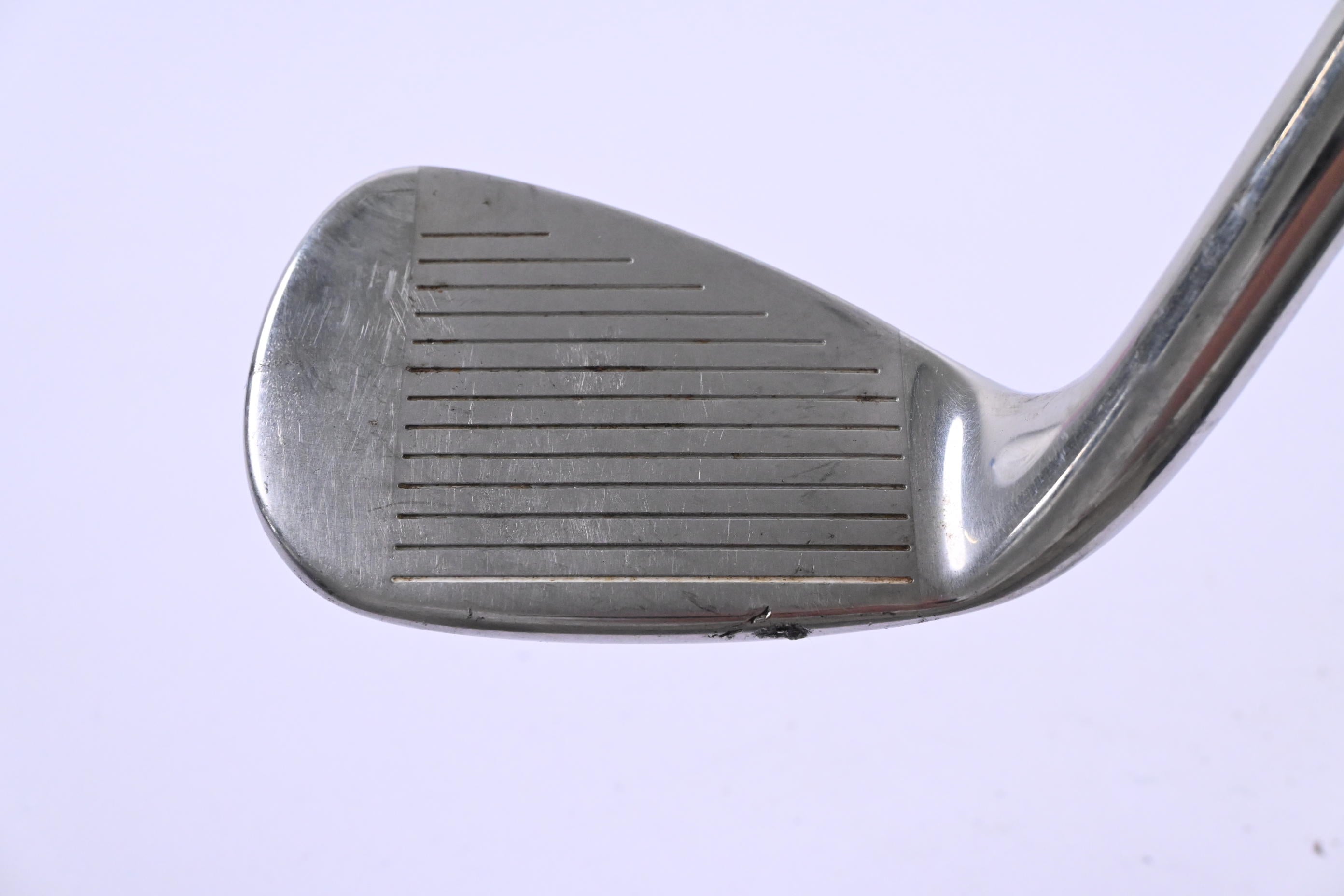Wilson DYNAPWR Sand Wedge / 54 Degree / Stiff Flex KBS Tour Lite Shaft