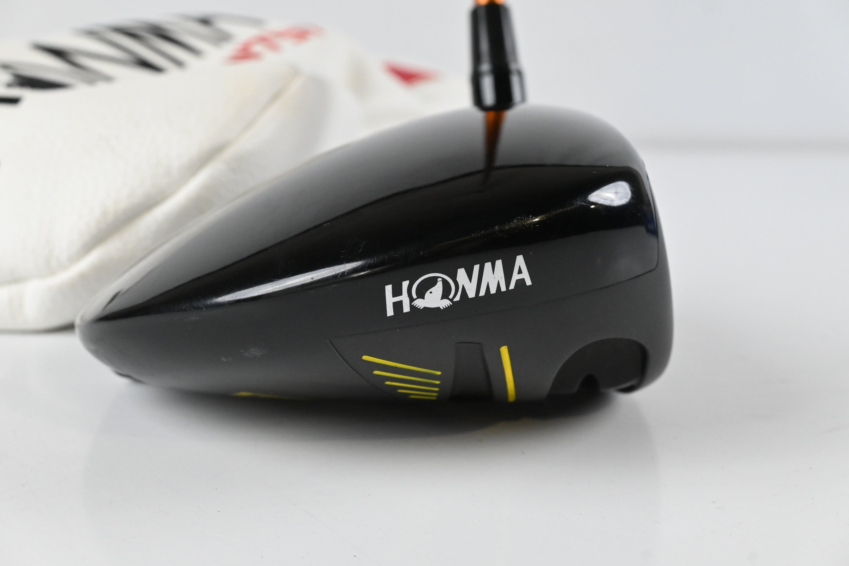Honma TW 757 Driver / 10.5 Degree / Regular Flex Tour AD Sword Shaft