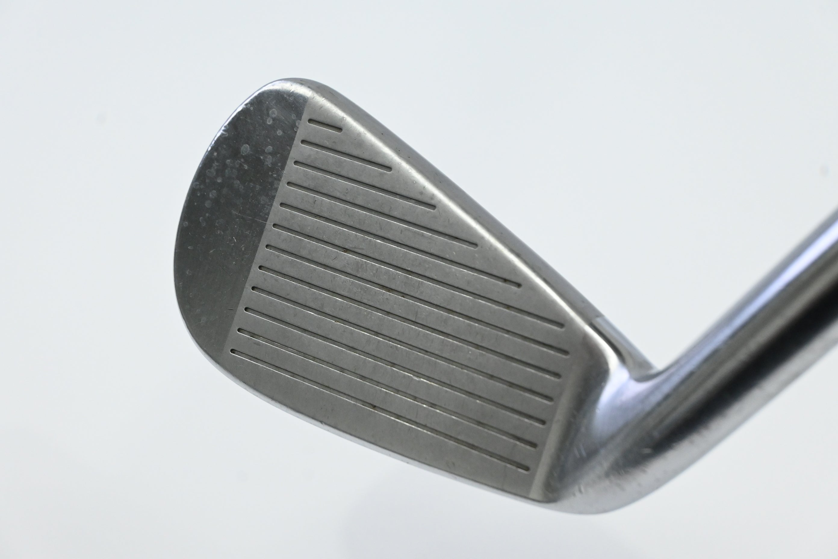 Mizuno MP Fli-Hi 2010 #2 Iron / 18 Degree / Stiff Flex Dynamic Gold Shaft