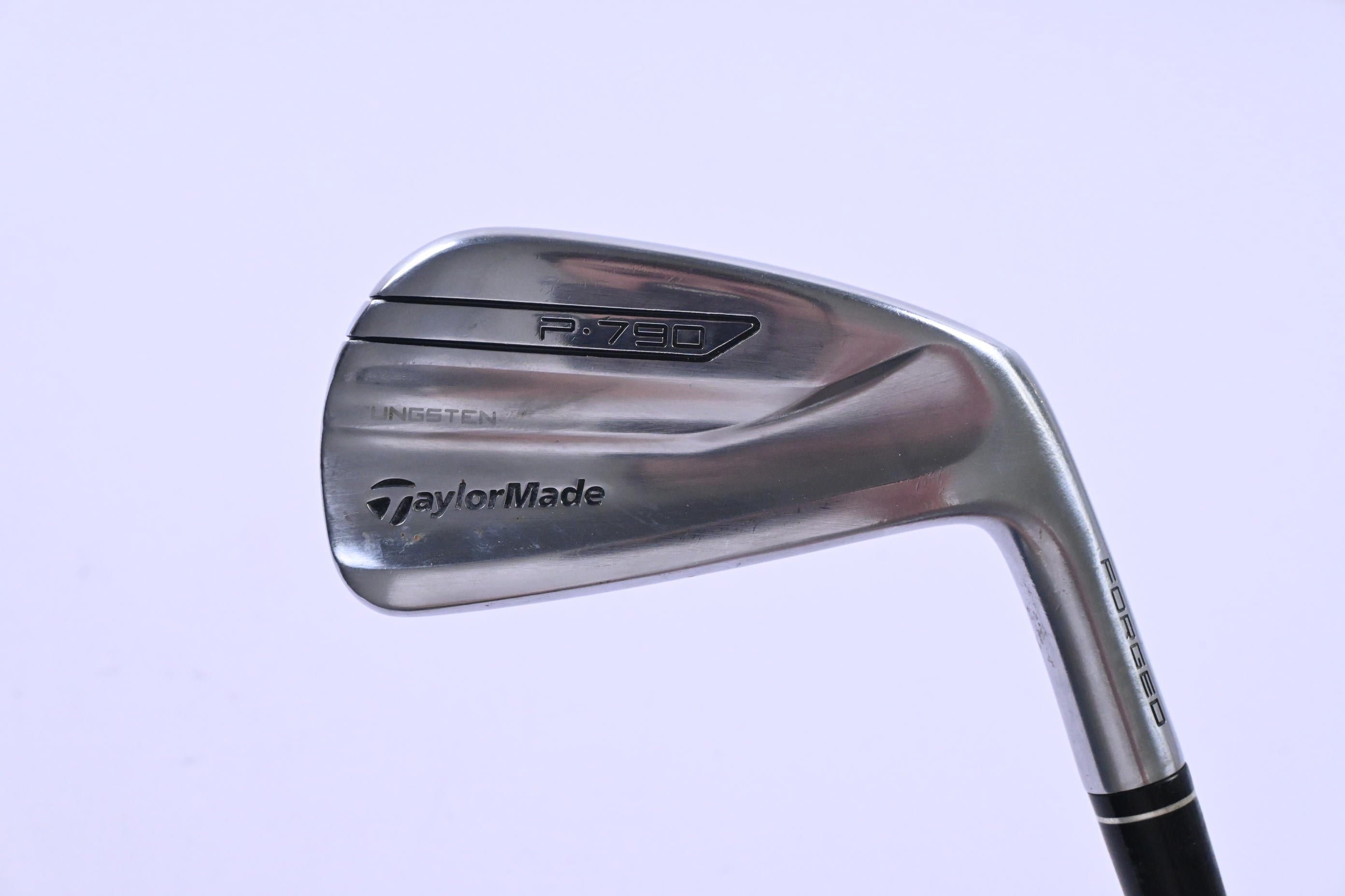 Taylormade P790 2017 #4 Iron / 21 Degree / Regular Flex Dynamic Gold 105 R300