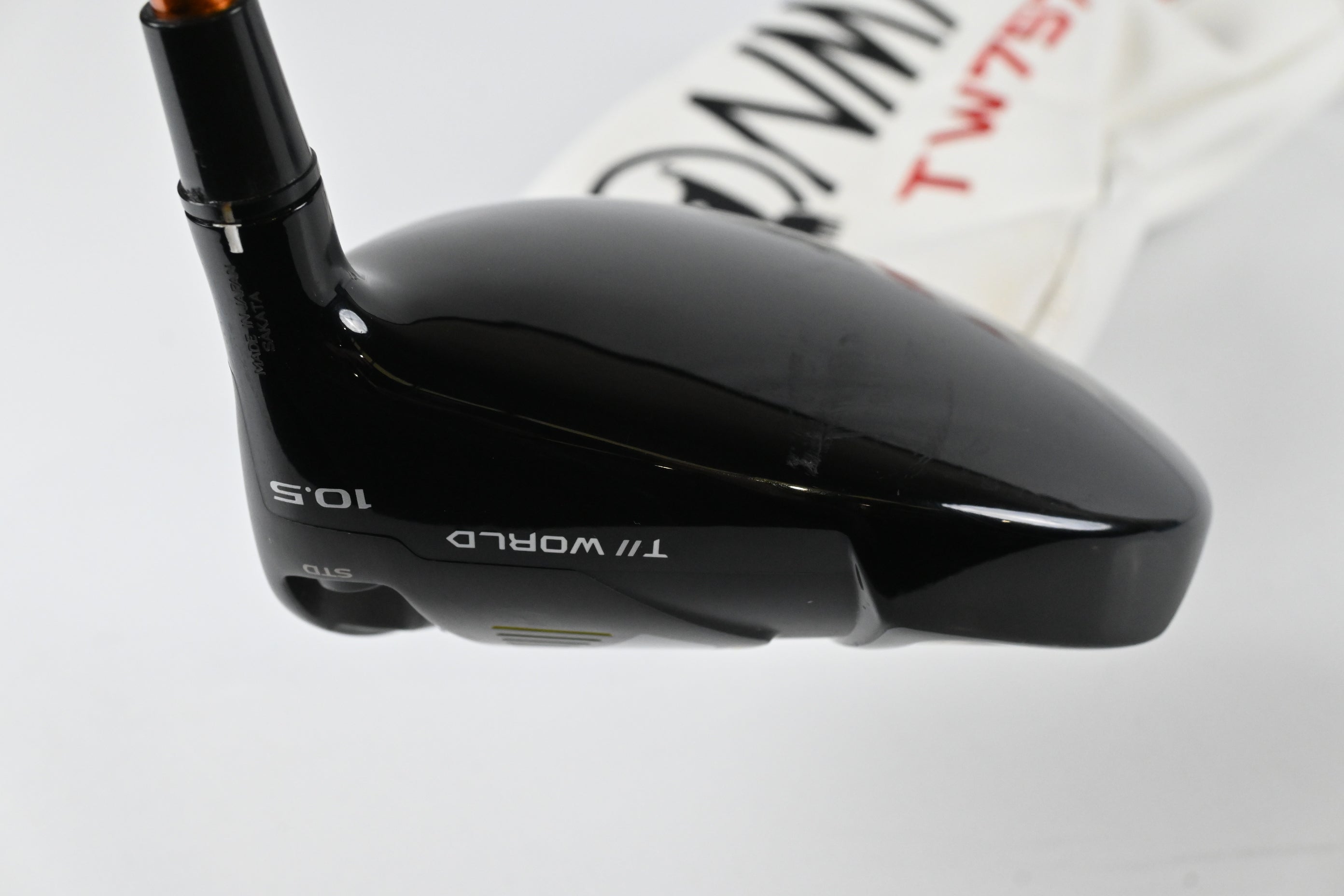Honma TW 757 Driver / 10.5 Degree / Regular Flex Tour AD Sword Shaft