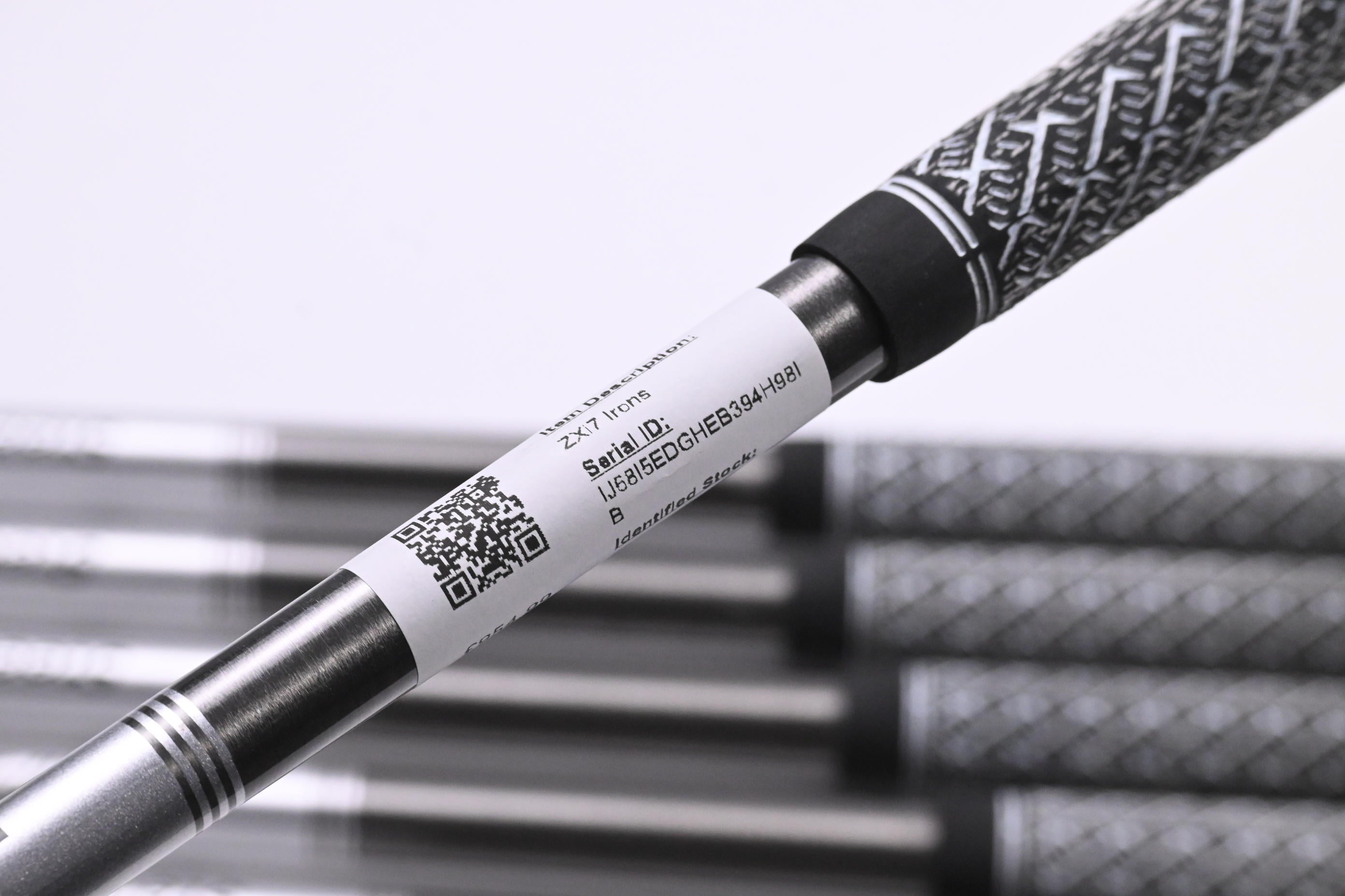 Srixon ZXi7 Irons / 5-PW+AW / Stiff Flex Steelfiber i95 cw Shafts