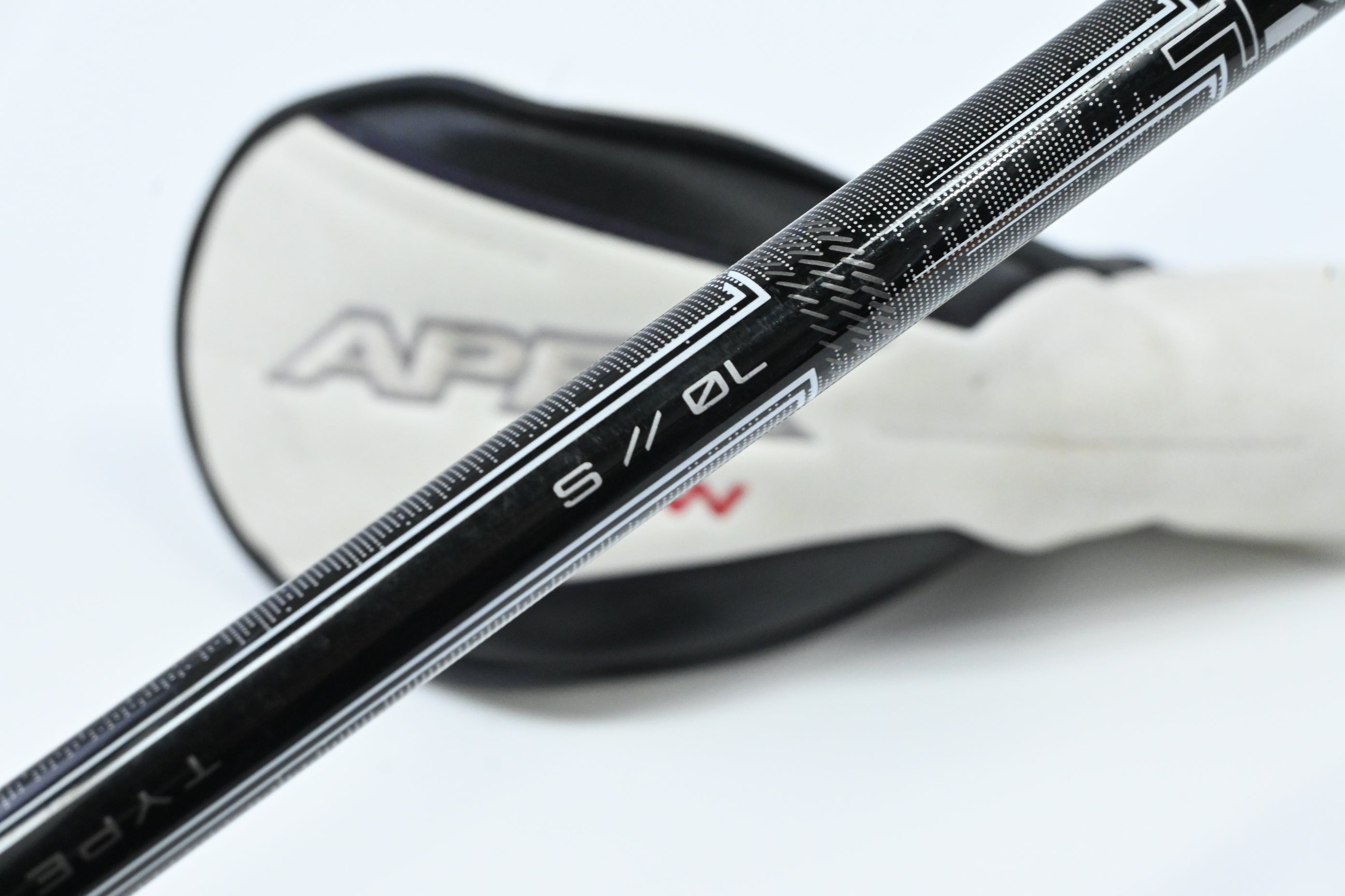 Callaway Apex UW 24 #2 Hybrid / 17 Degree / Stiff Flex MMT 70 Shaft