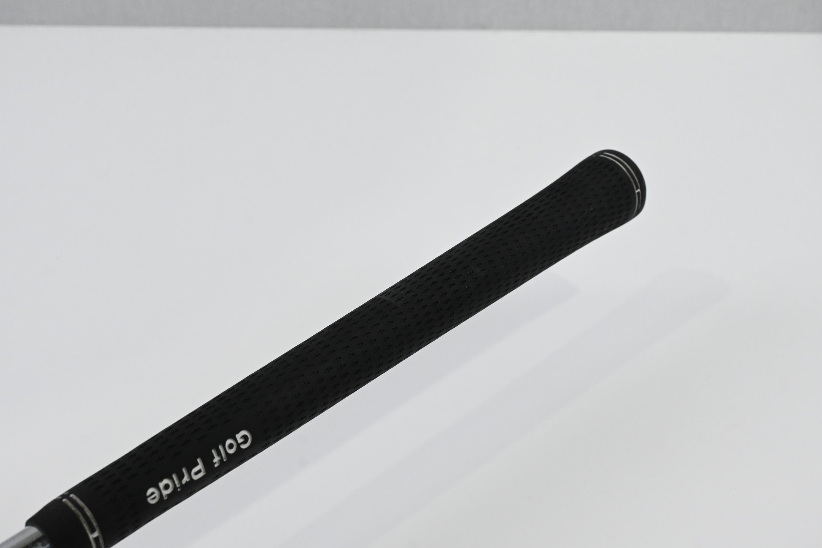 Cobra King Tour 2020 #4 Iron / 23 Degree / X-Flex KBS $-Taper 130 Shaft