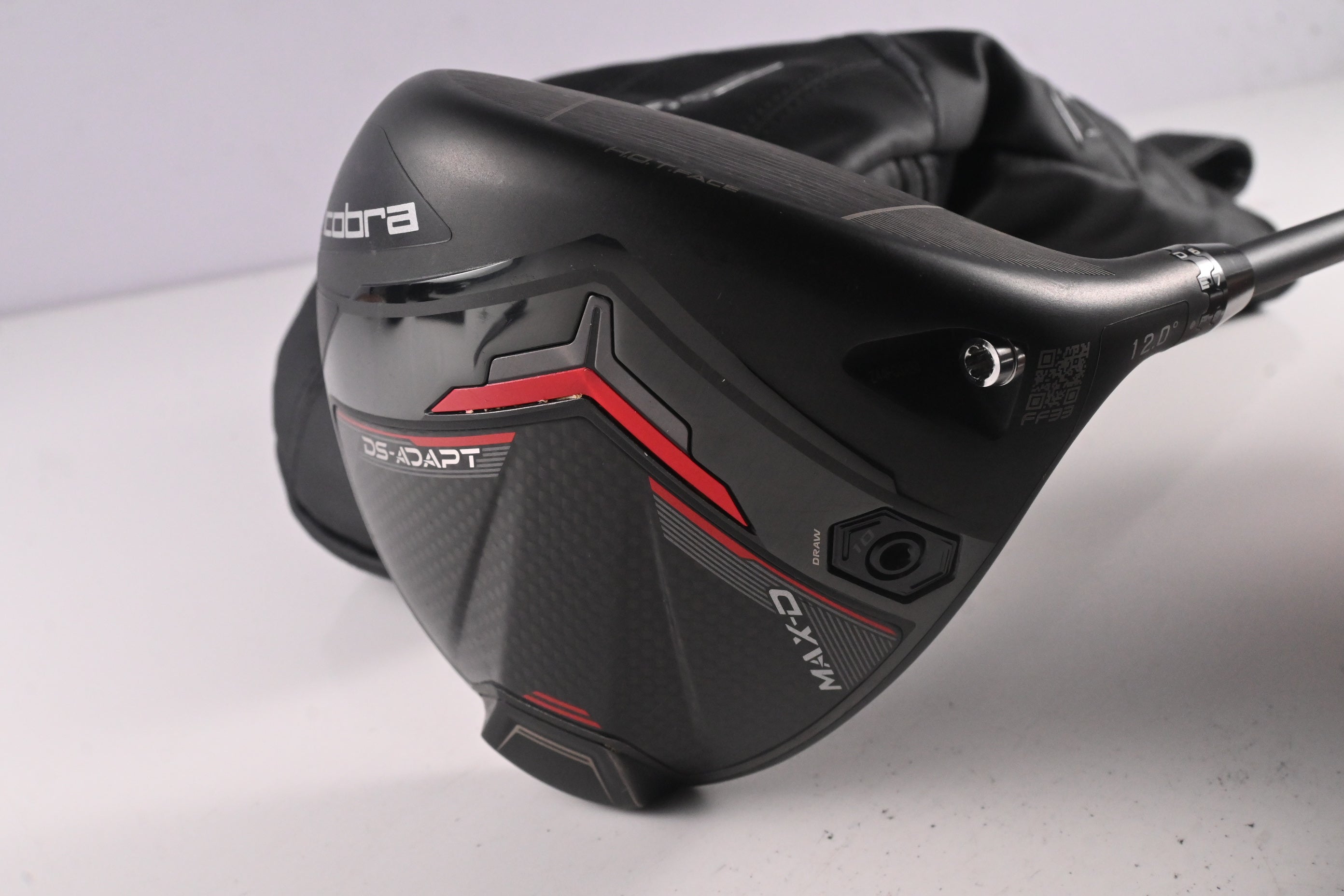 Cobra DS-Adapt MAX-D Driver / 12 Degree / Regular Flex Vanquish 4 Shaft