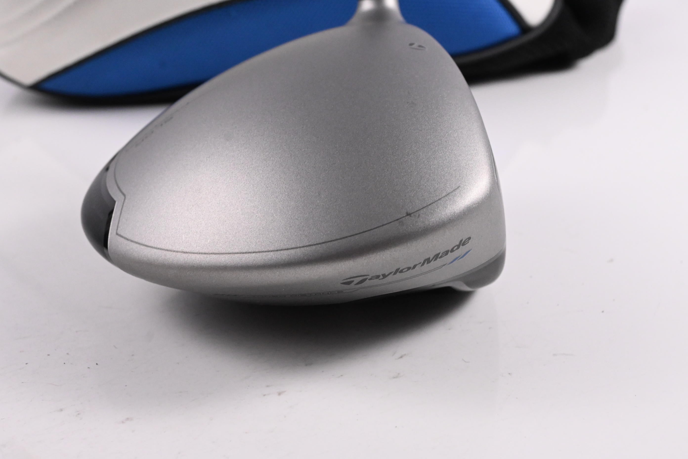 Taylormade SLDR-S Driver / 10 Degree / Regular Flex Fujikura Speeder 57 Shaft