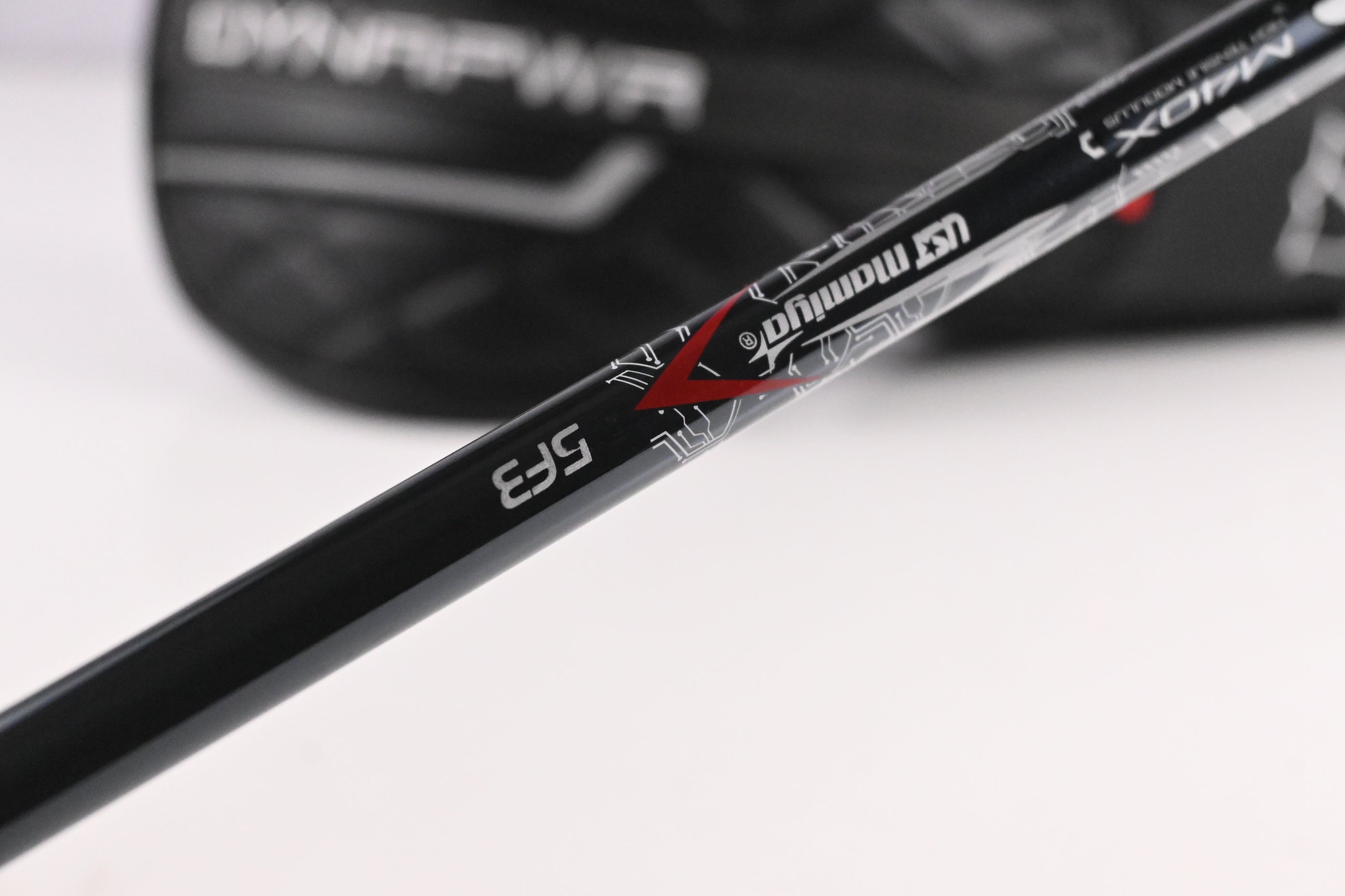 Wilson DYNAPWR Max 2025 Driver / 10.5 Degree / Regular Flex UST LinQ Red 5 M40X