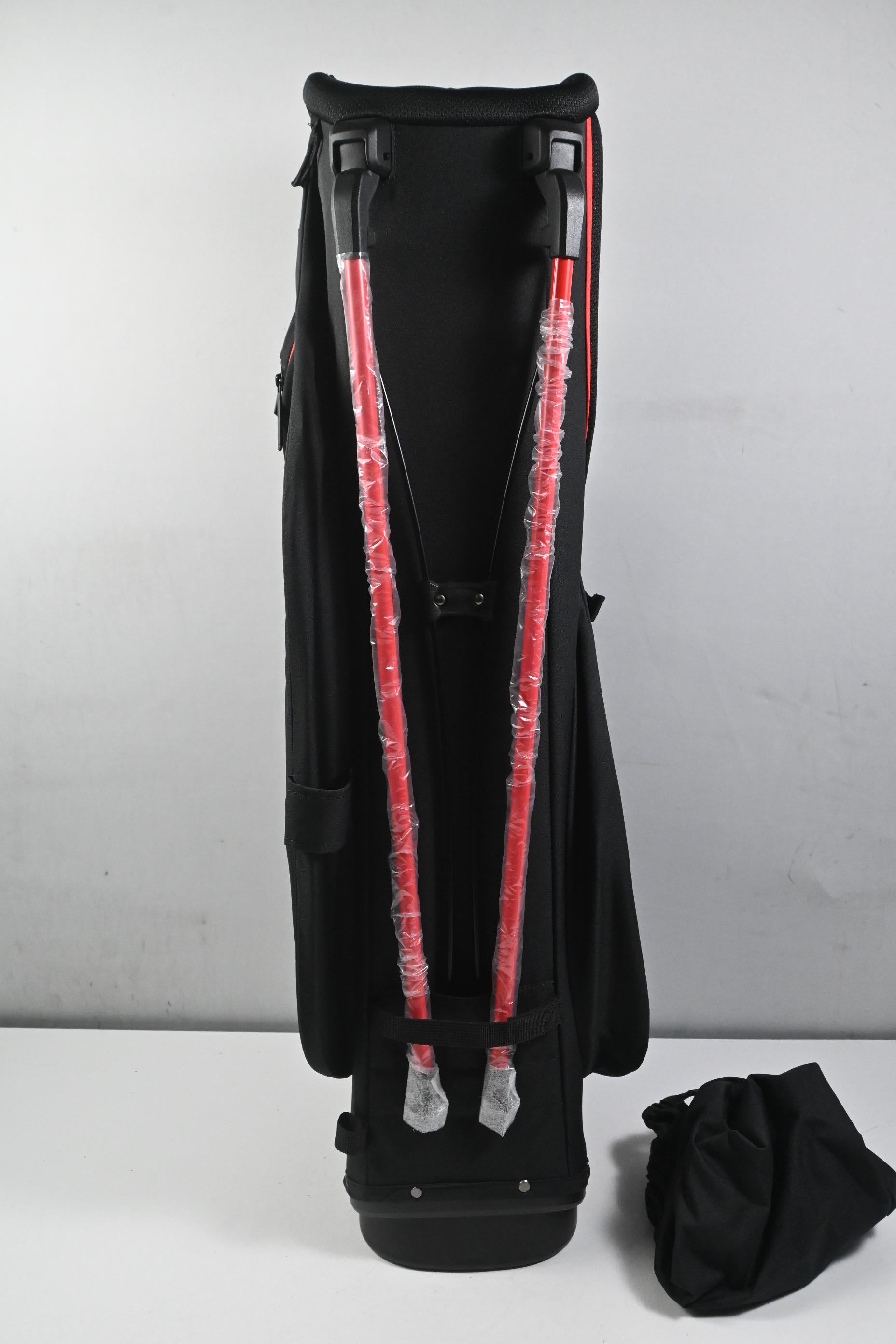 Titleist Stand Bag / 5-Way Divider / Black, White & Red
