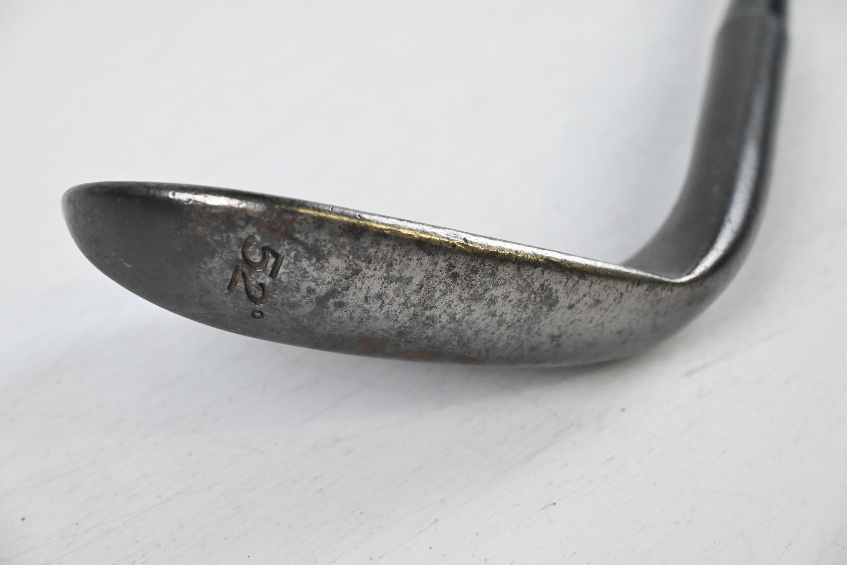 Taylormade RAC TP 2005 Gap Wedge / 52 Degree / Wedge Flex Dynamic Gold Shaft