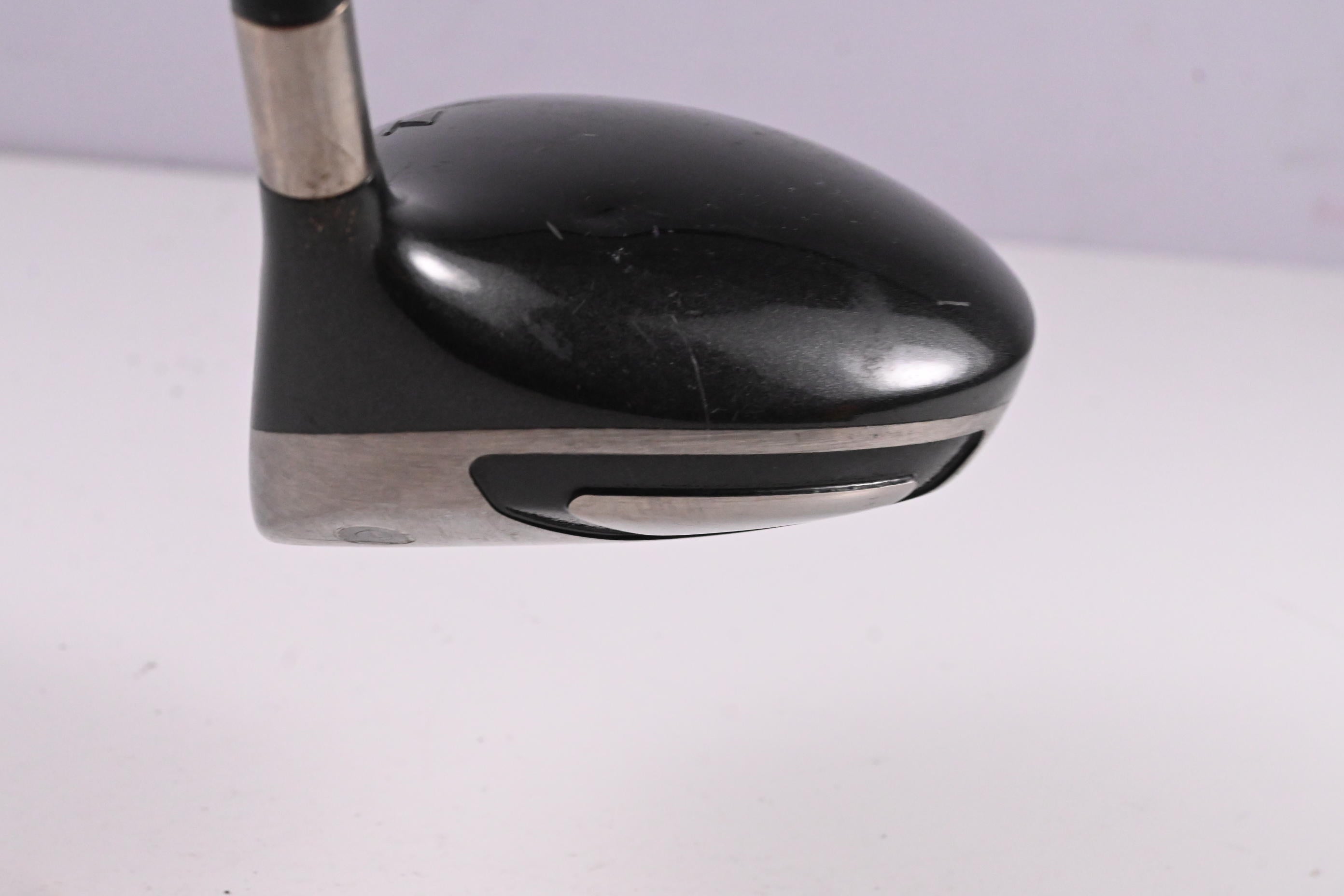 Titleist 905 R Pro Driver / 9.5 Degree / Stiff Flex Proforce V2 76g Shaft