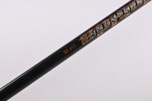 Callaway Mavrik Driver / 10.5 Degree / Regular Flex Evenflow Riptide 50 Shaft