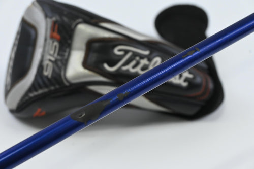 Titleist 915 F #3 Wood / 13.5 Degree / Regular Flex Graphite Design YS-6+ Shaft