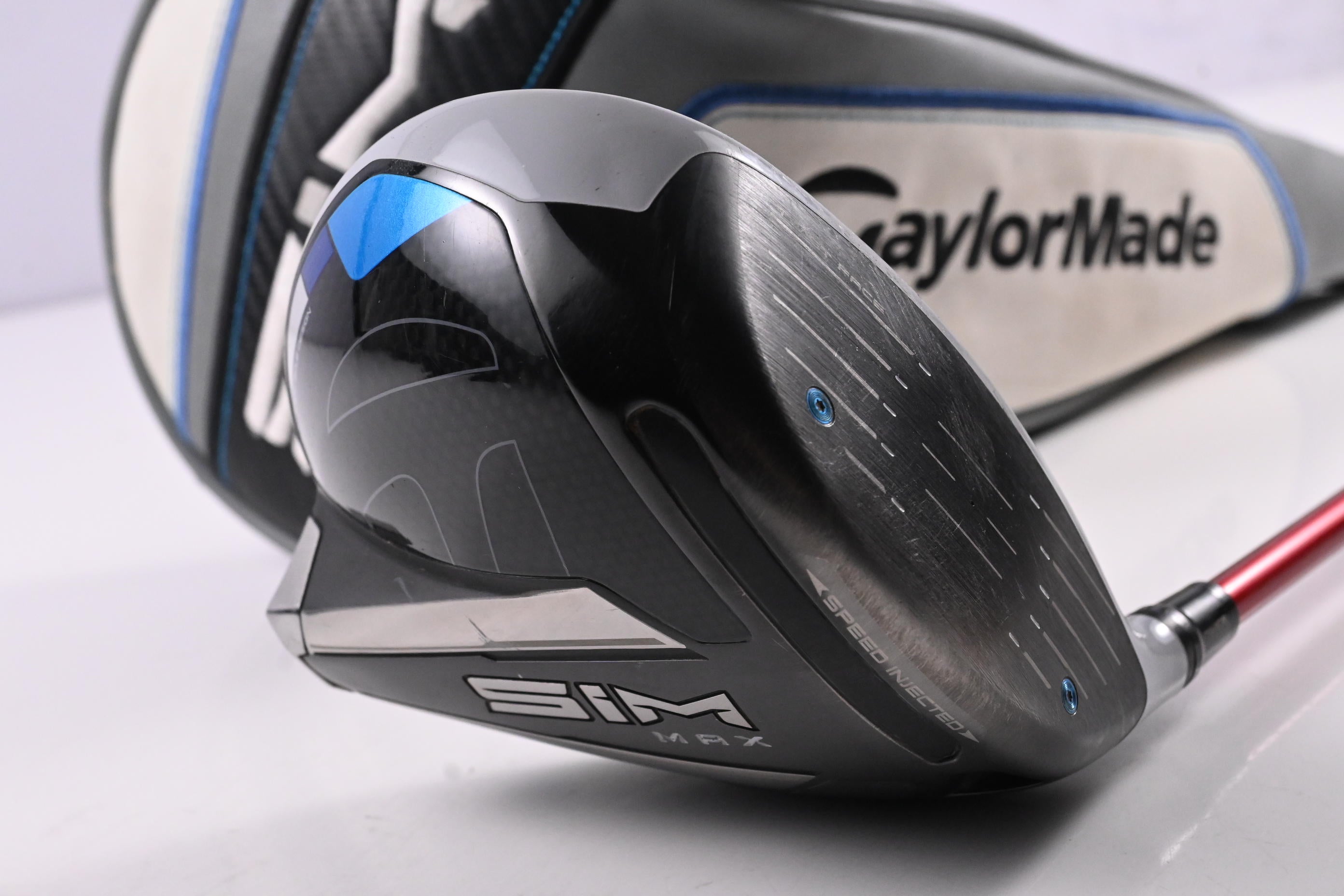 Taylormade SIM Max Driver / 10.5 Degree / Regular Flex Ventus Red 5 Shaft