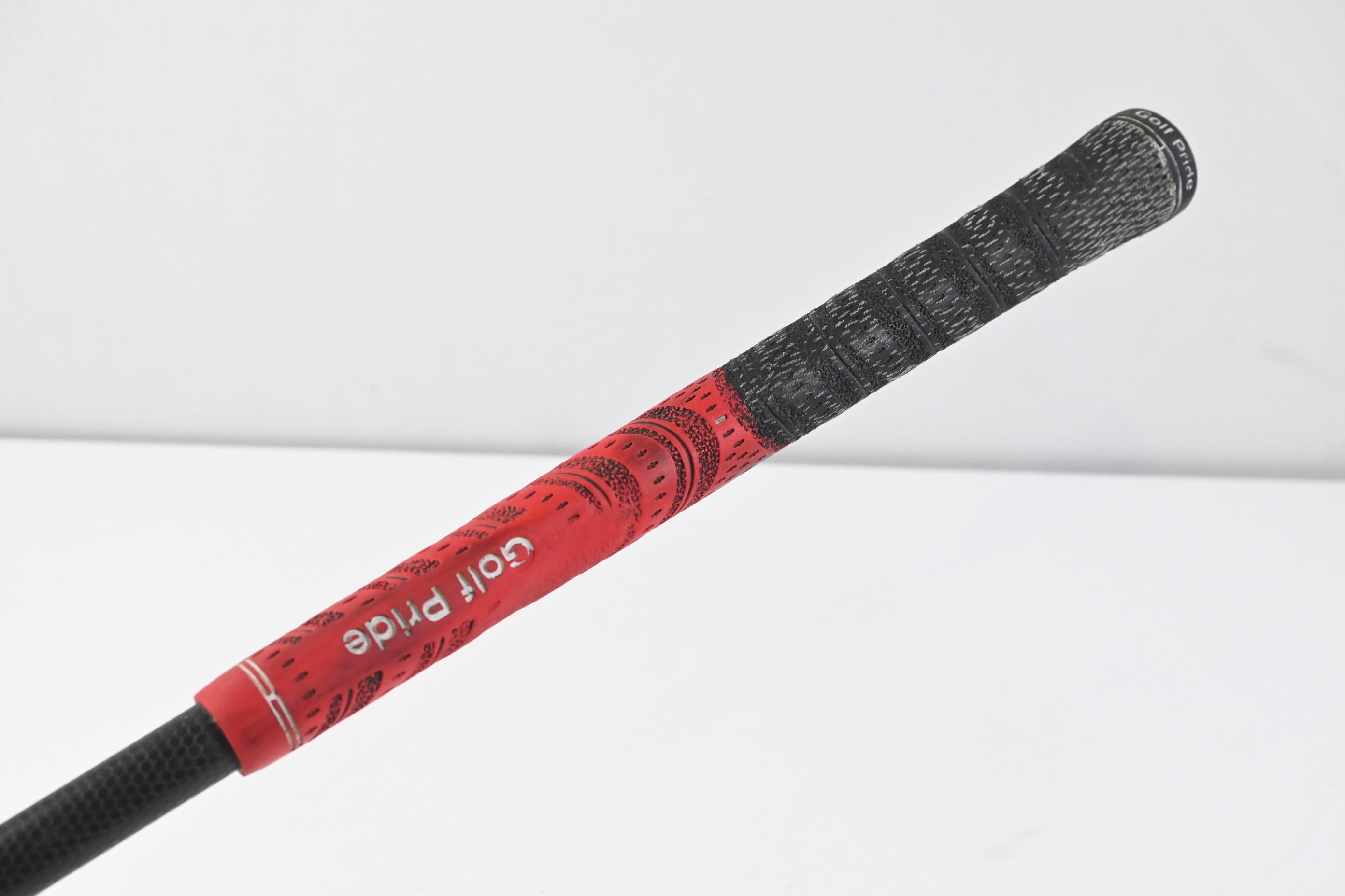 Callaway RAZR Fit Driver / 10.5 Degree / Regular Flex Aldila NV R.I.P'd 60 Shaft