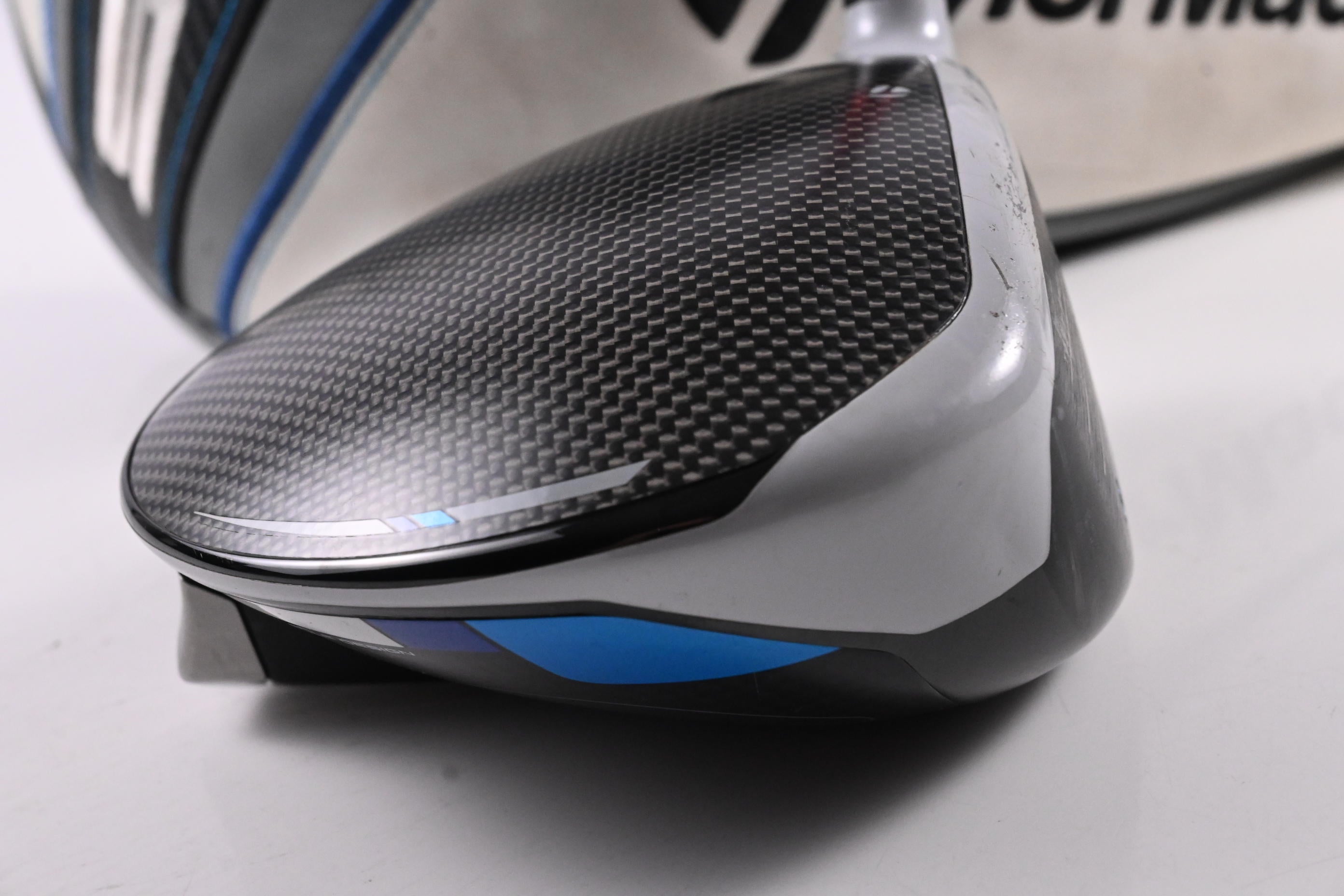 Taylormade SIM Max Driver / 10.5 Degree / Regular Flex Ventus Red 5 Shaft