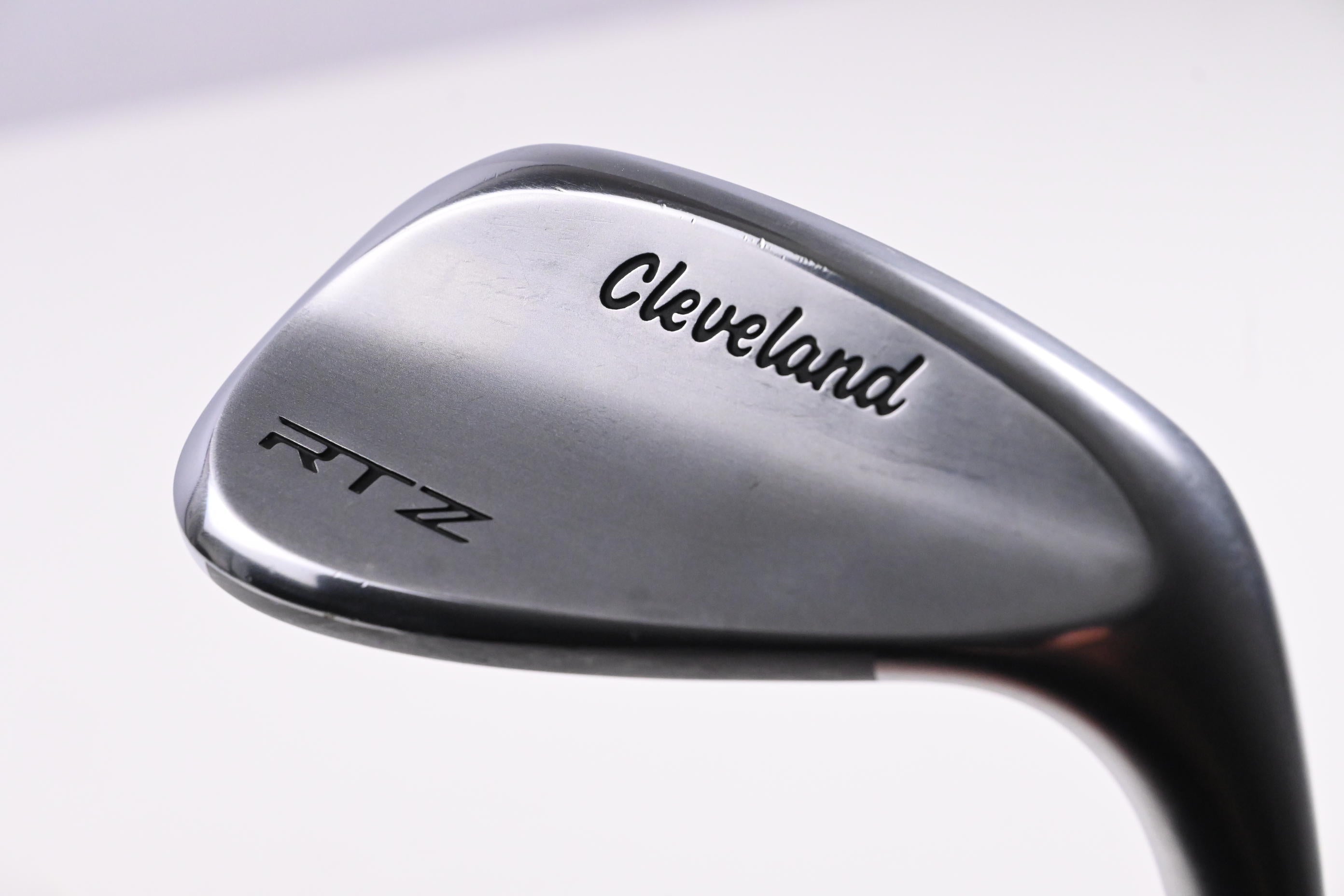 Cleveland RTZ Gap Wedge / 52 Degree / Wedge Flex Dynamic Gold Spinner Shaft