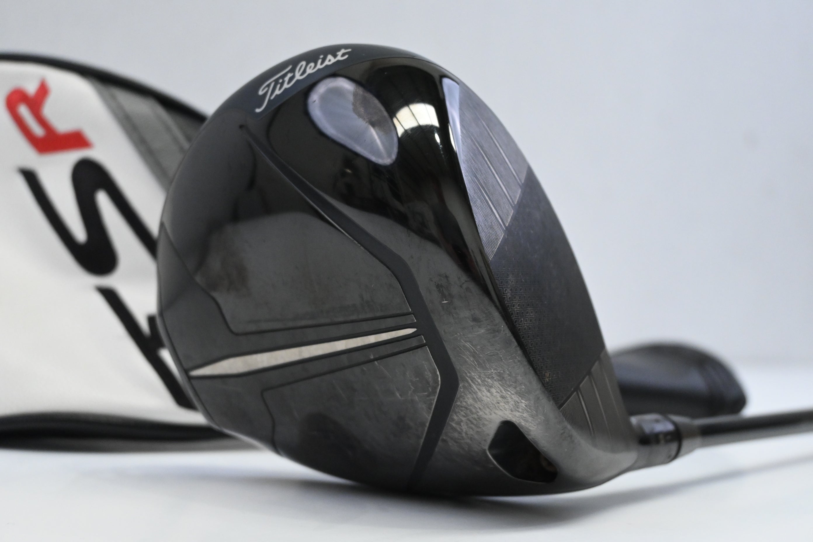 Titleist TSR2 Driver / 9 Degree / Stiff Flex HZRDUS Gen4 Black 60