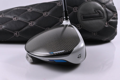 Taylormade SIM Driver / 10.5 Degree / Stiff Flex Fujikura Speeder661 Evolution