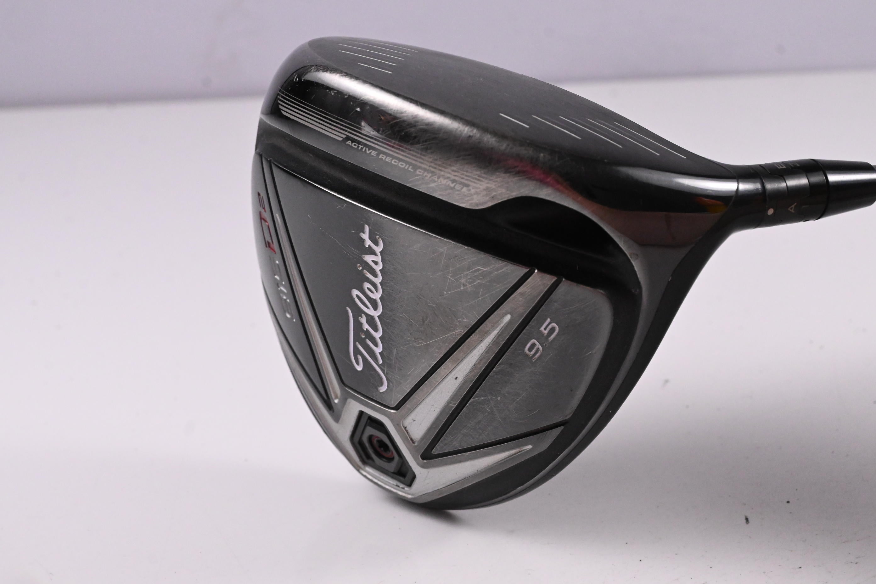 Titleist 915 D2 Driver / 9.5 Degree / Stiff Flex Diamana S+ Blue 60 Shaft