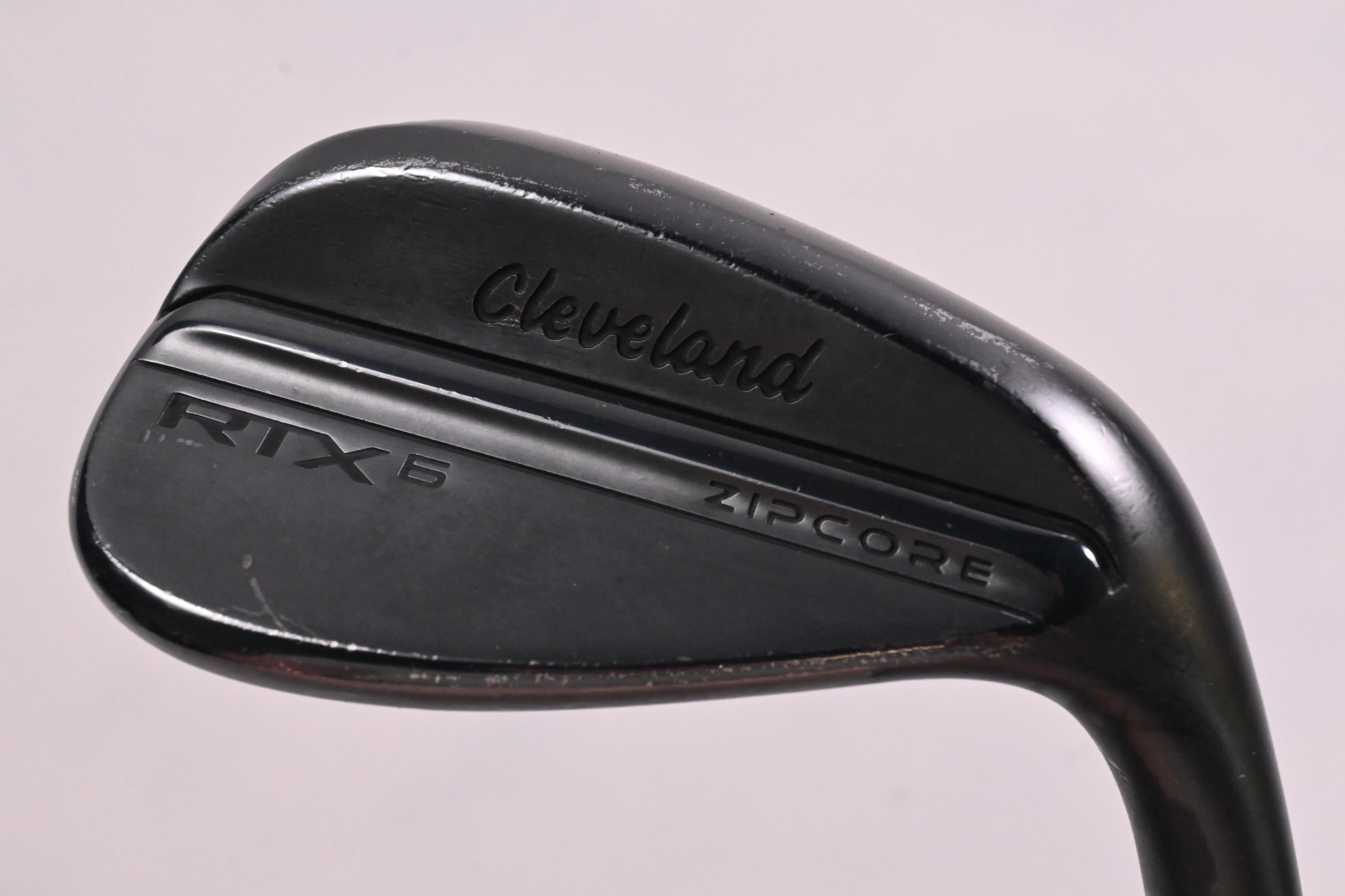 Cleveland RTX 6 Zipcore Gap Wedge / 52 Degree / Wedge Flex Dynamic Gold Spinner