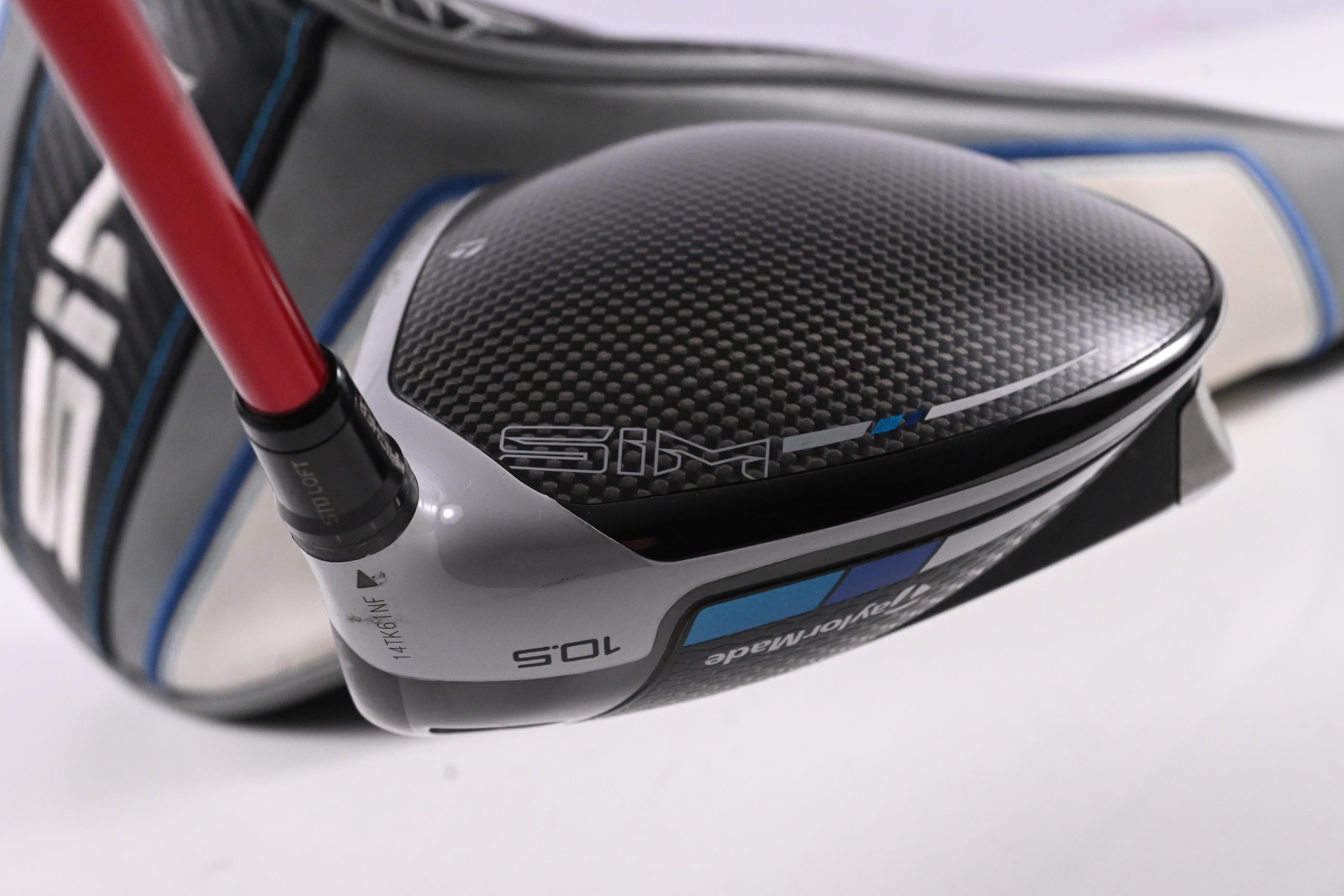 Taylormade SIM Max Driver / 10.5 Degree / Regular Flex Ventus Red 5 Shaft