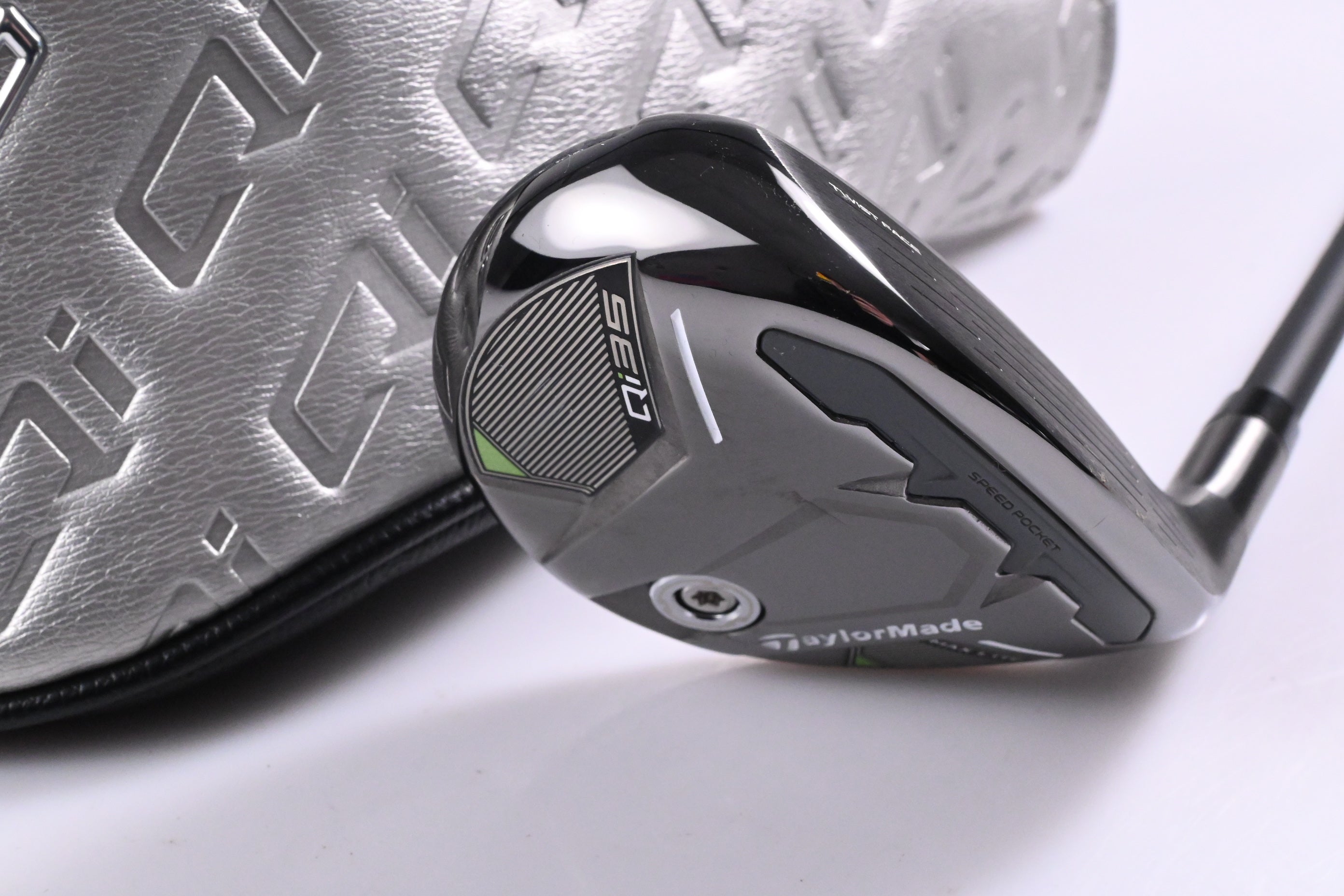 Taylormade Qi35 Max Lite #5 Hybrid / 27 Degree / Senior Flex Vanquish 5 Shaft