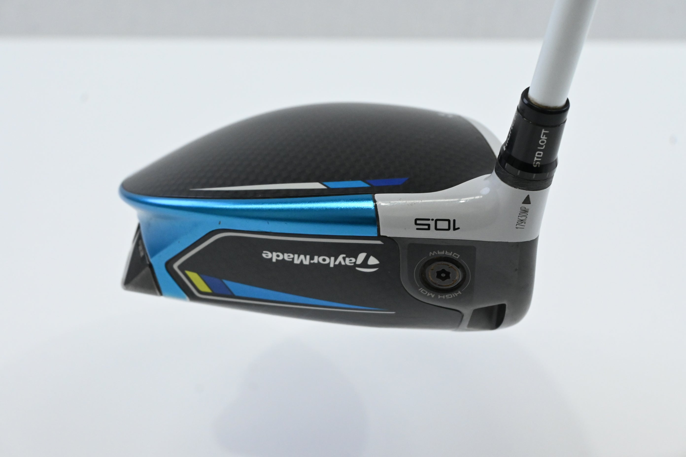 Left Hand Taylormade SIM2 Max D Driver / 10.5 Degree / Regular Flex AirSpeeder